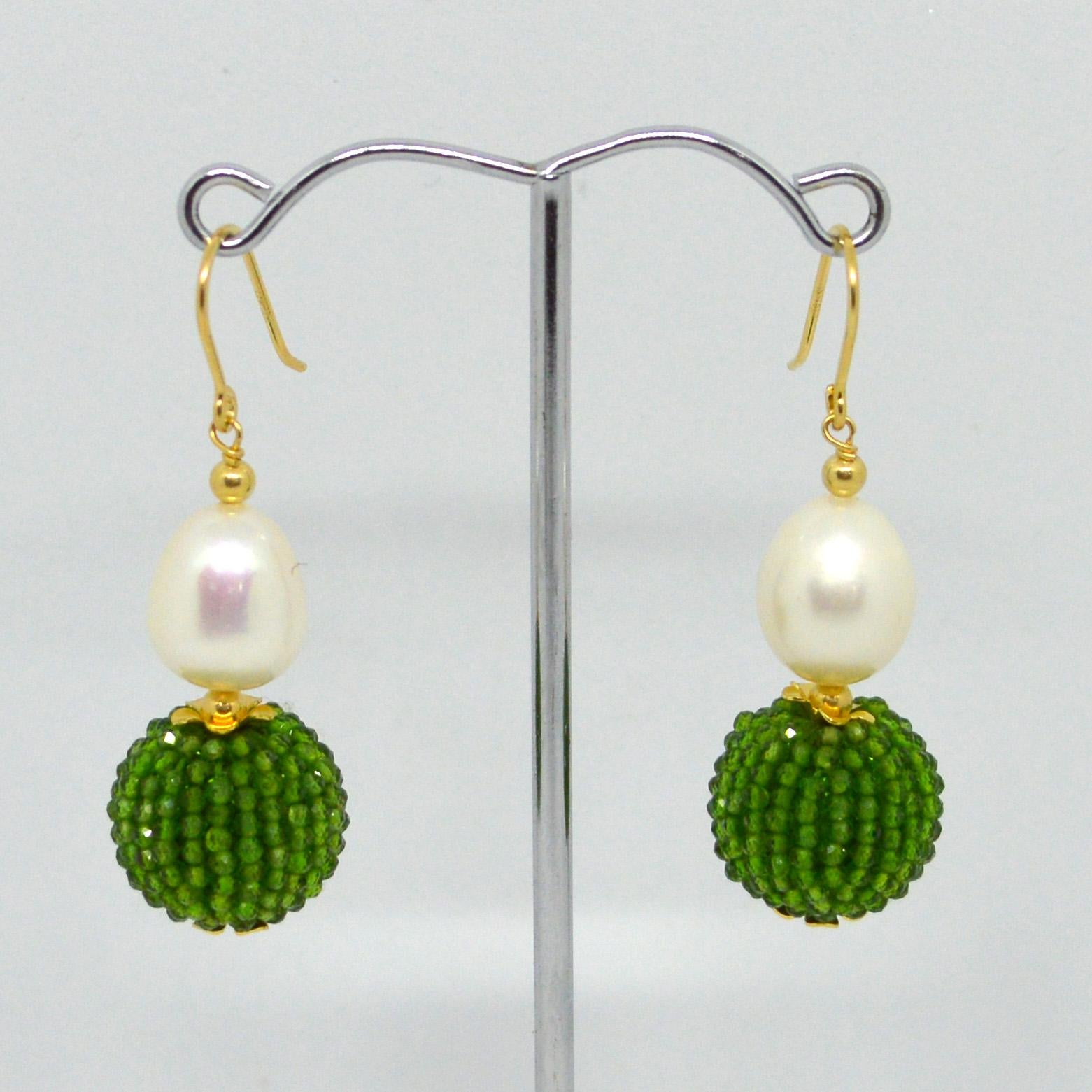 Decadent Jewels Chrome Diopside Fresh Water Pearl Gold Drop Earrings In New Condition For Sale In Sydney, AU