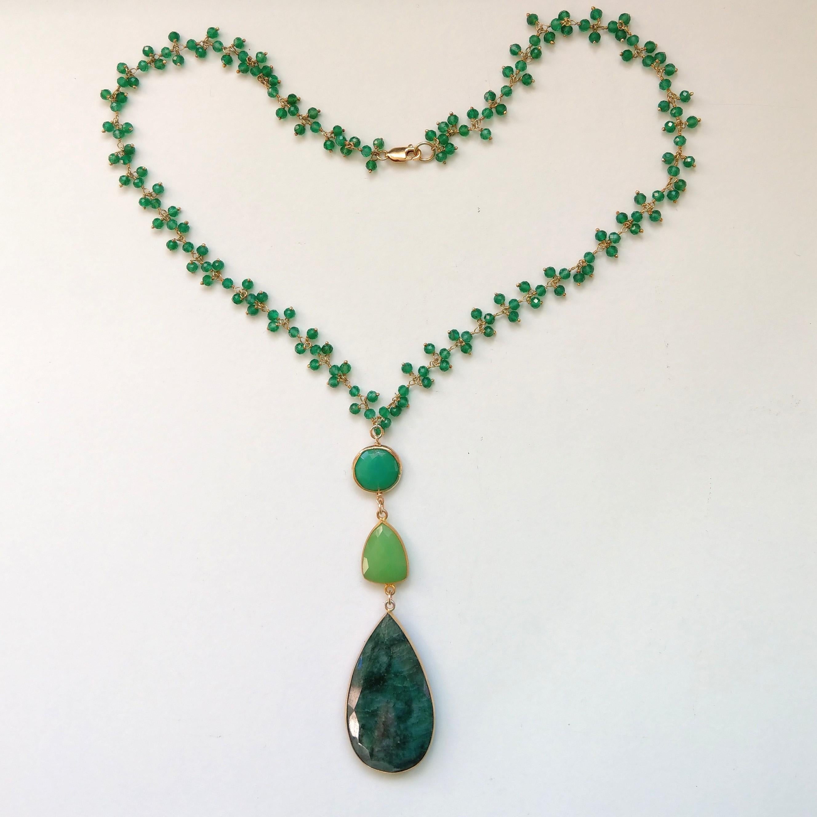 Decadent Jewels Green Onyx Chrysophase Emerald Gold Pendant Necklace at ...