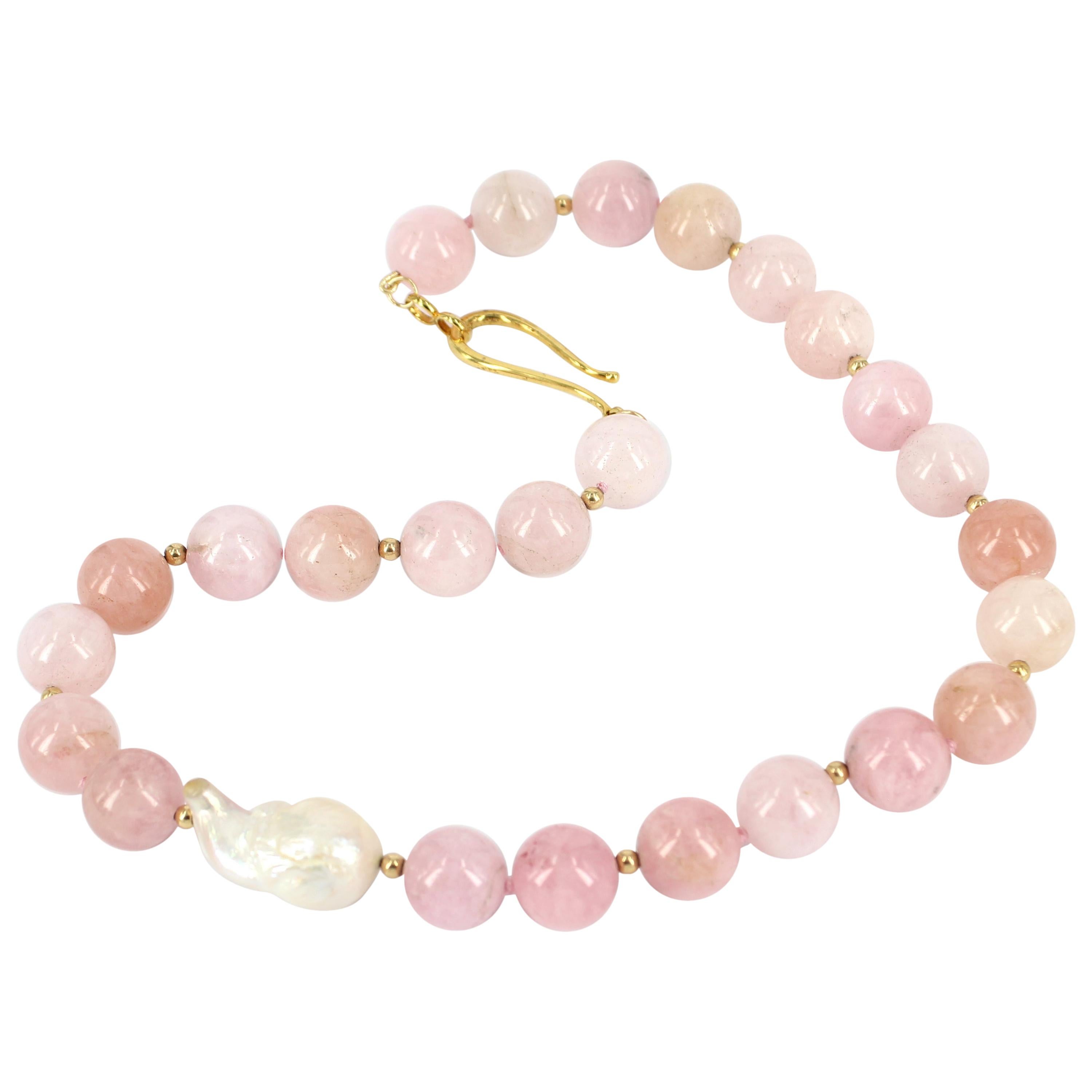 Decadent Jewels Morganite with Off-Centre Baroque Pearl Gold Necklace