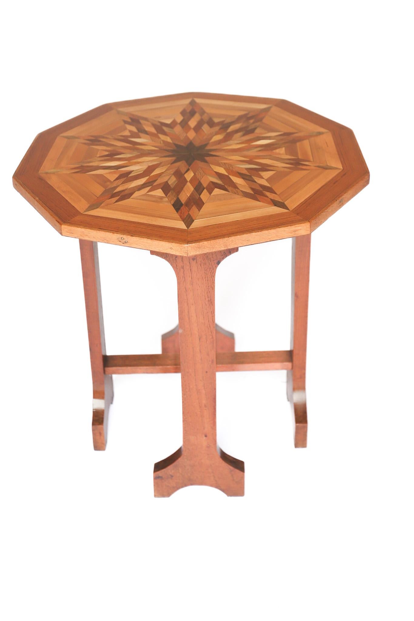Decagon Shape Specimen wood  inlaid Lamp Table By Lebus en venta 1