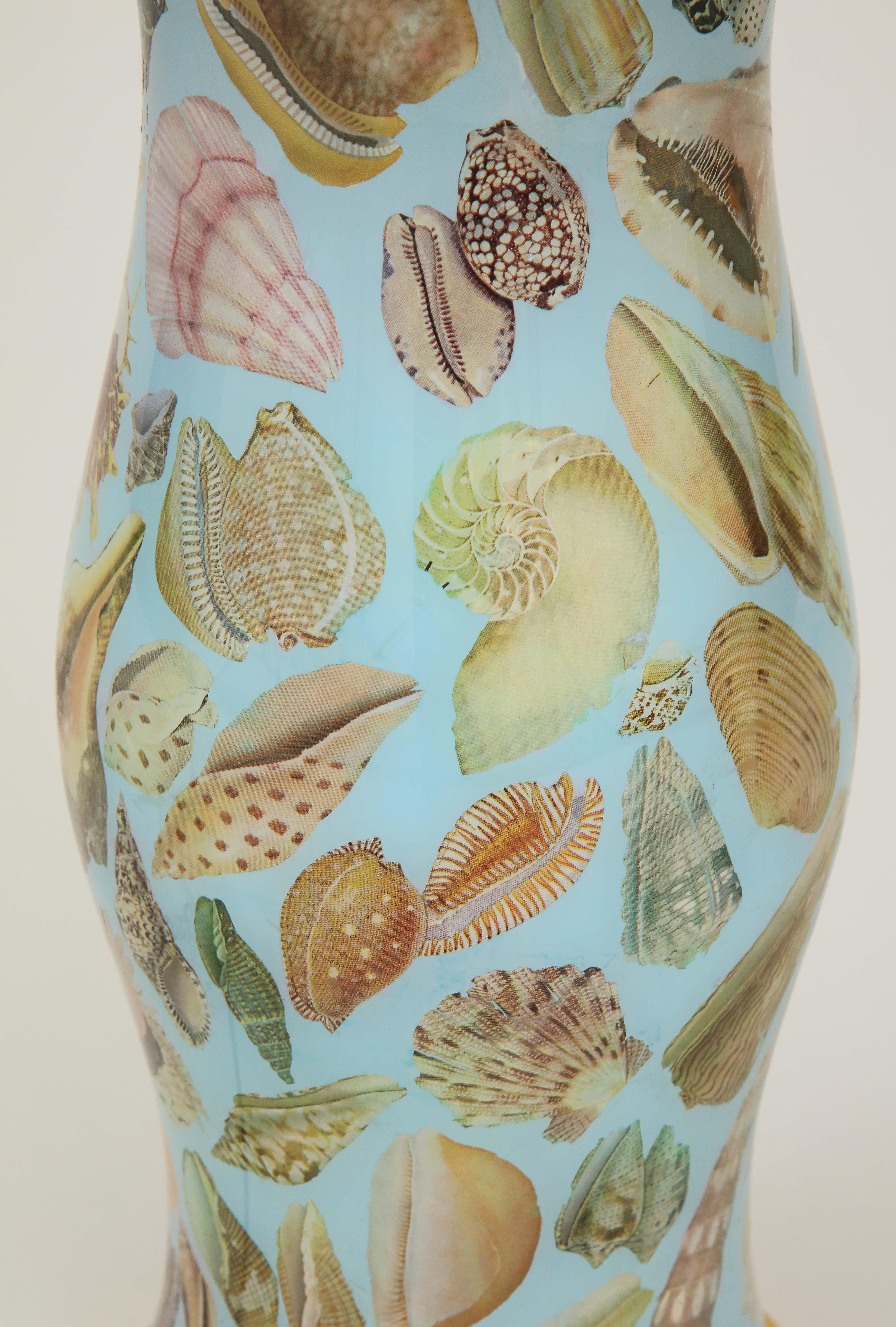 Decalcomania Seashell Vase Lamp 4