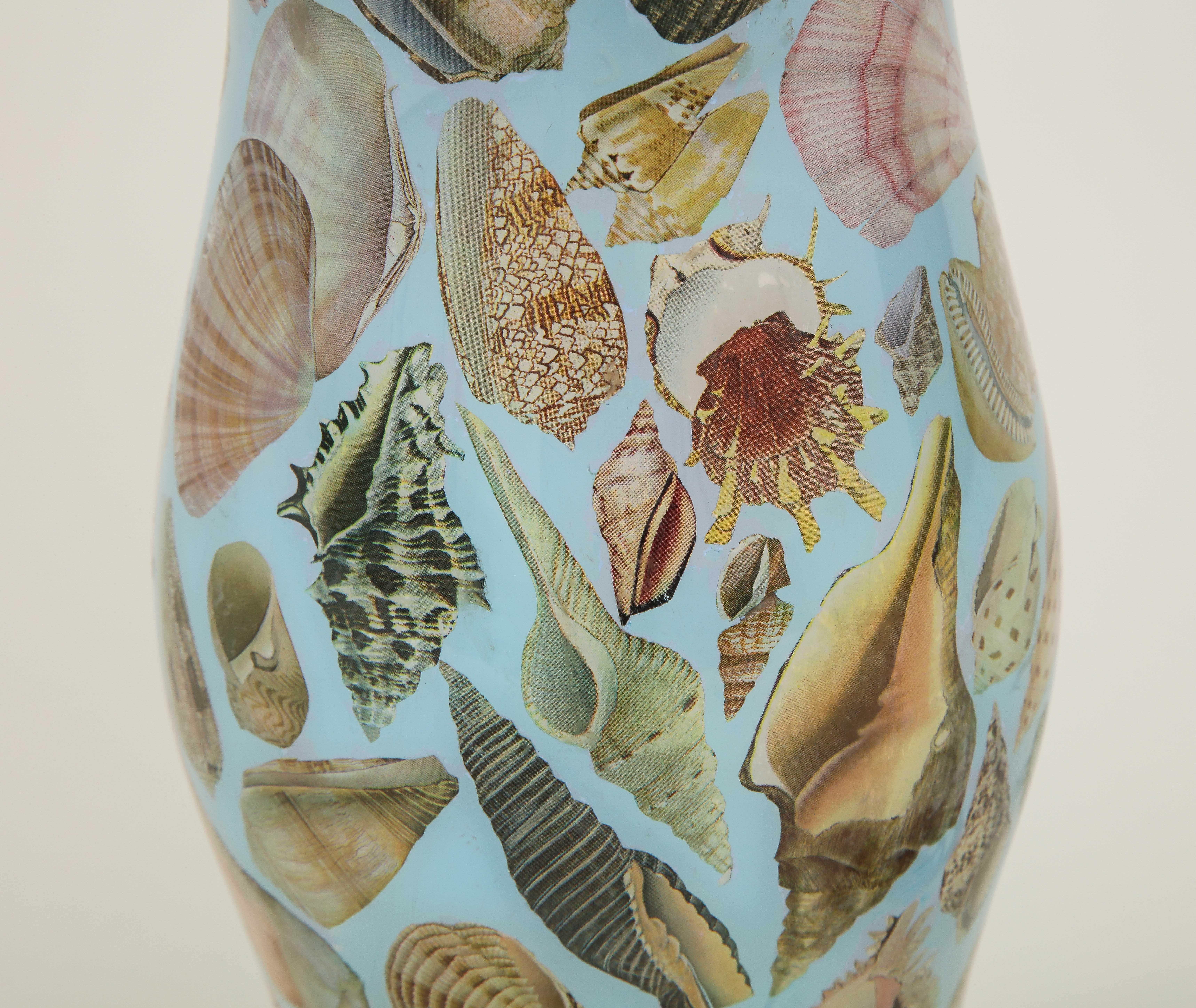 Decalcomania Seashell Vase Lamp 3