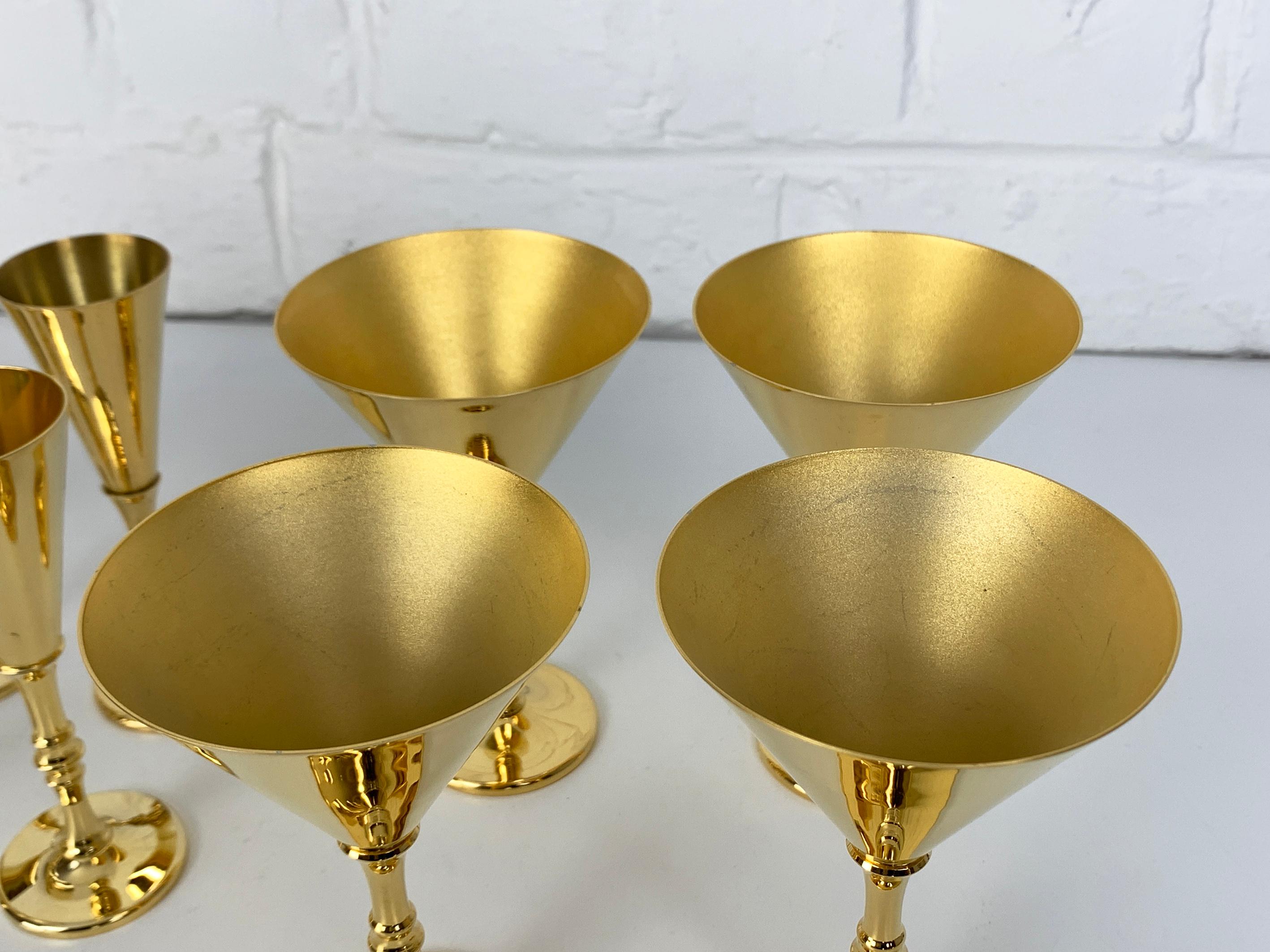 Decanter & 10 glasses in gold plated brass, Pierre Forsell for Skultuna, 1960s For Sale 7