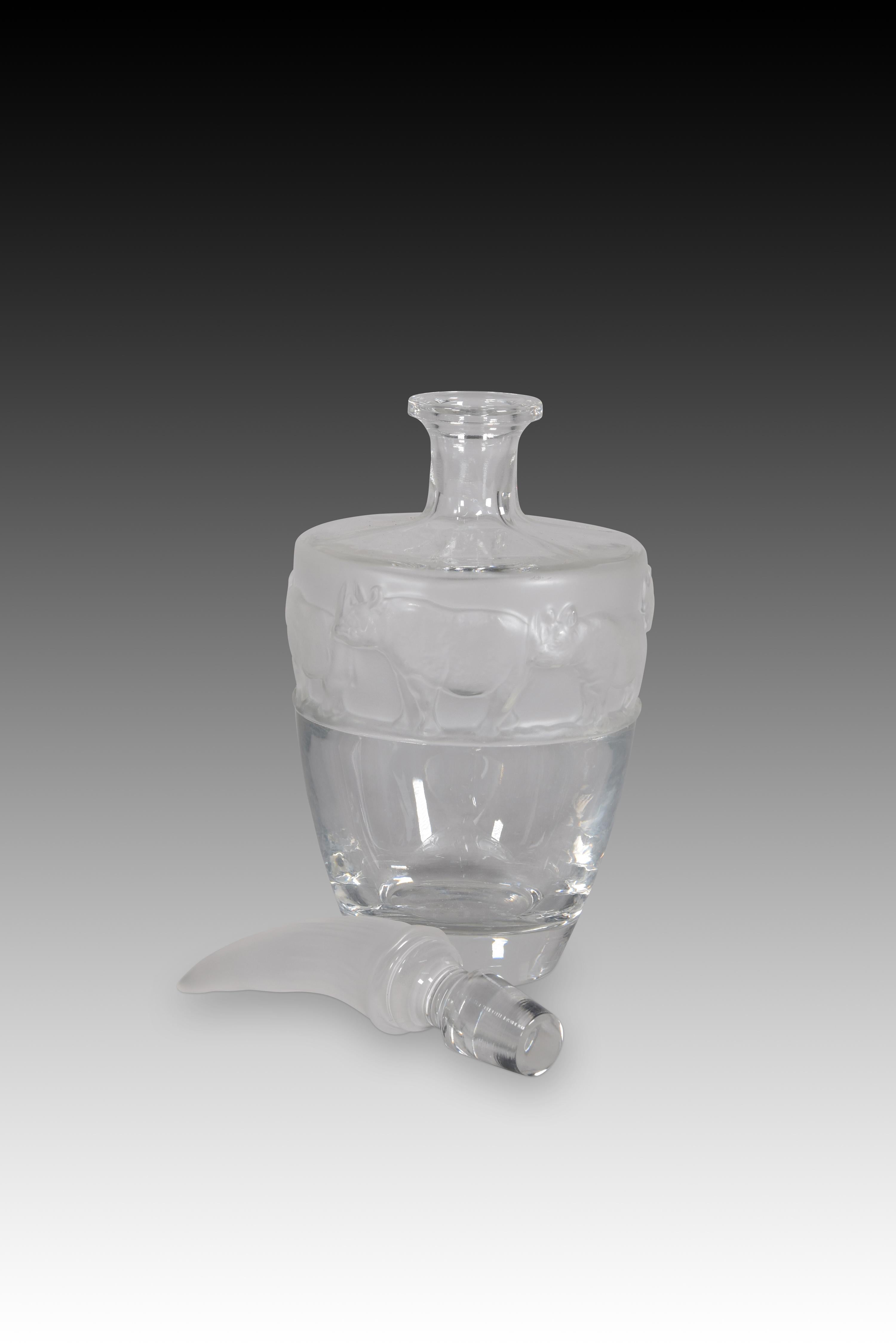 Dekanter oder Flasche, Rhinoceros. Glas. Nachtmann, Deutschland, 20. Jahrhundert.  im Zustand „Gut“ im Angebot in Madrid, ES