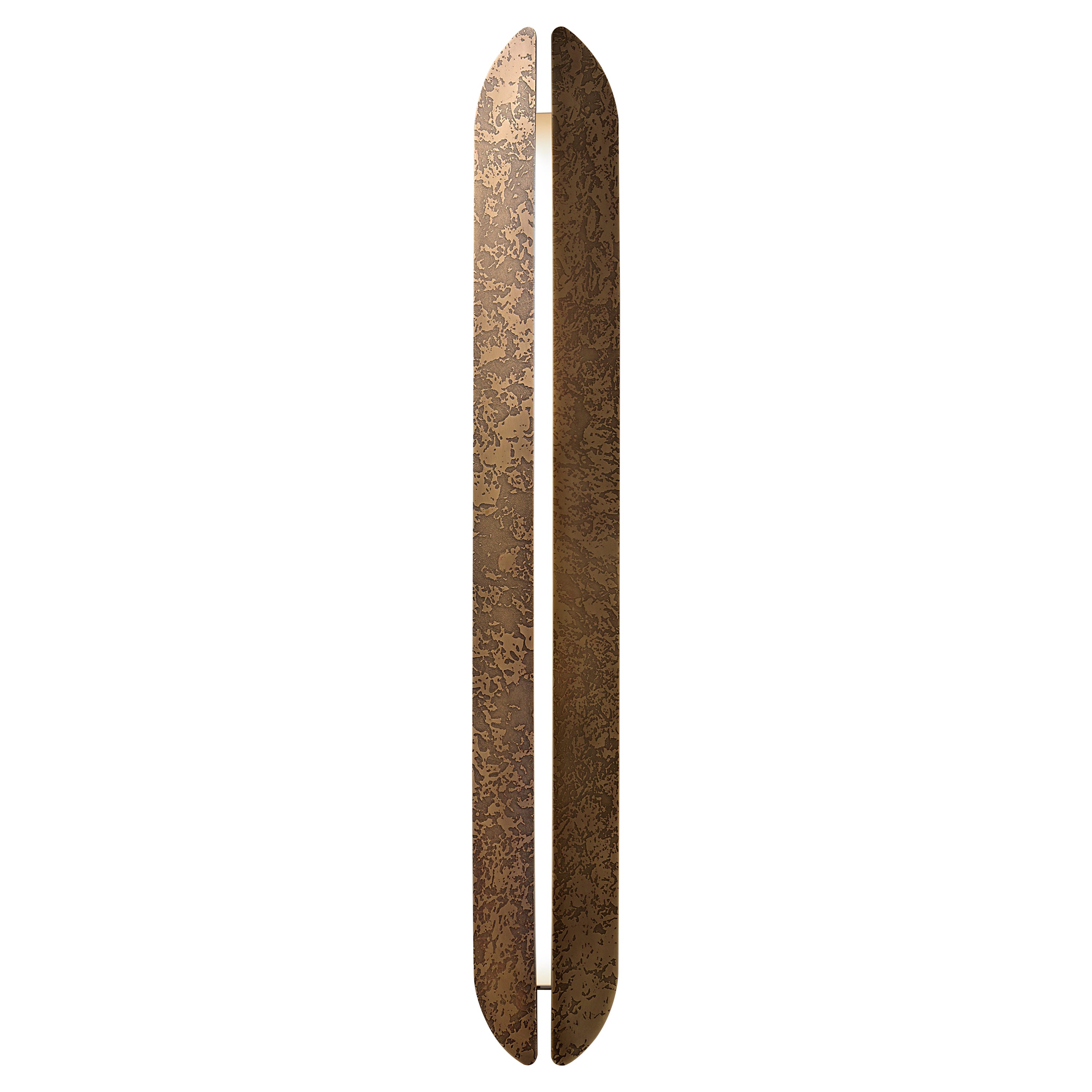 DeCastelli AARE Applique LED Grande in Ottone H8 di Alexander Purcell Rodrigues