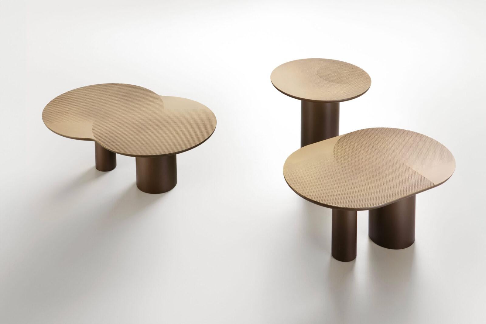 Contemporary DeCastelli FLOCKS 32 coffee table in Brass by Matteo Zorzenoni For Sale