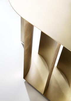 DeCastelli Sinestesia Console by Tipstudio