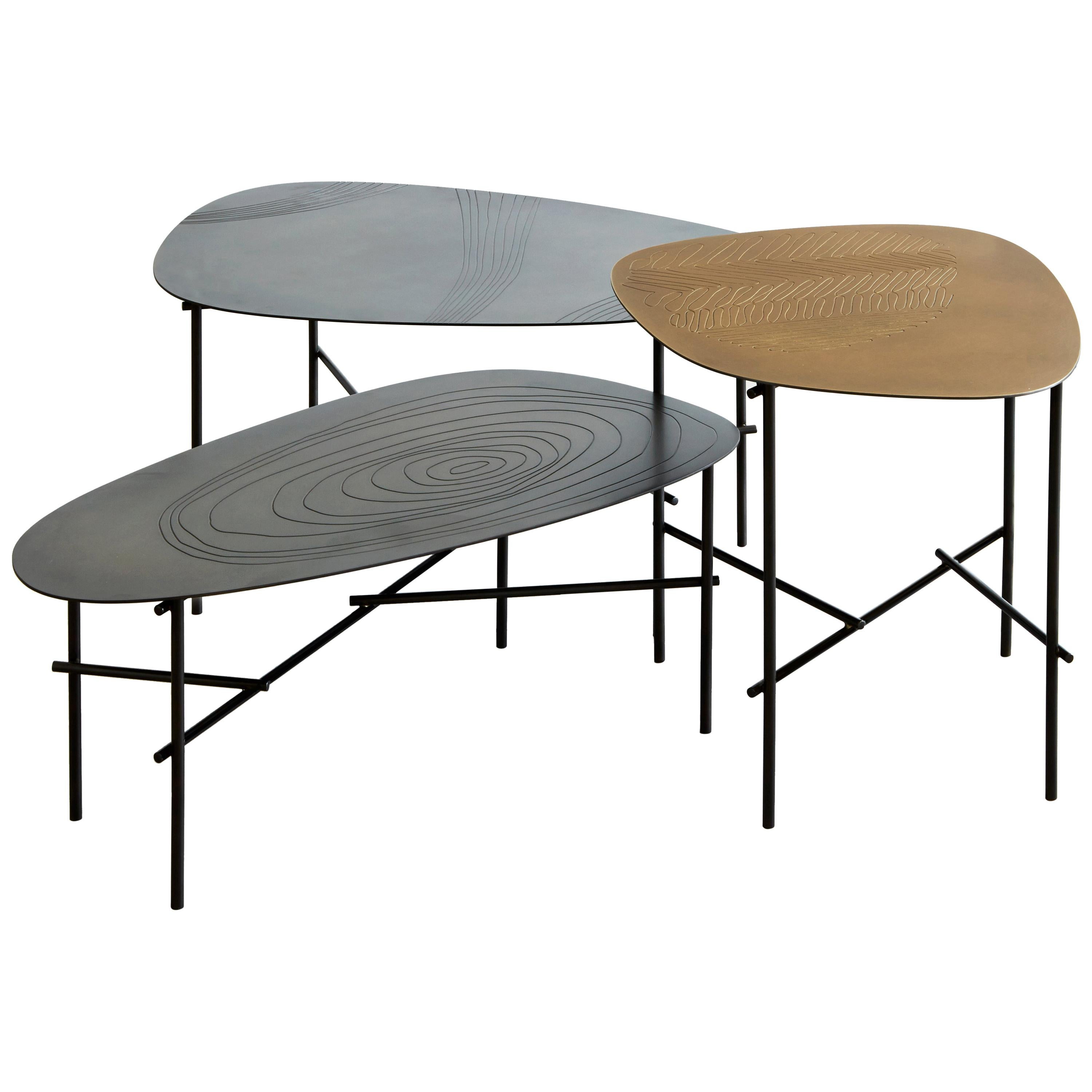 Table basse DeCastelli Syro 45 avec plateau en laiton et base en fer par Emilio Nanni