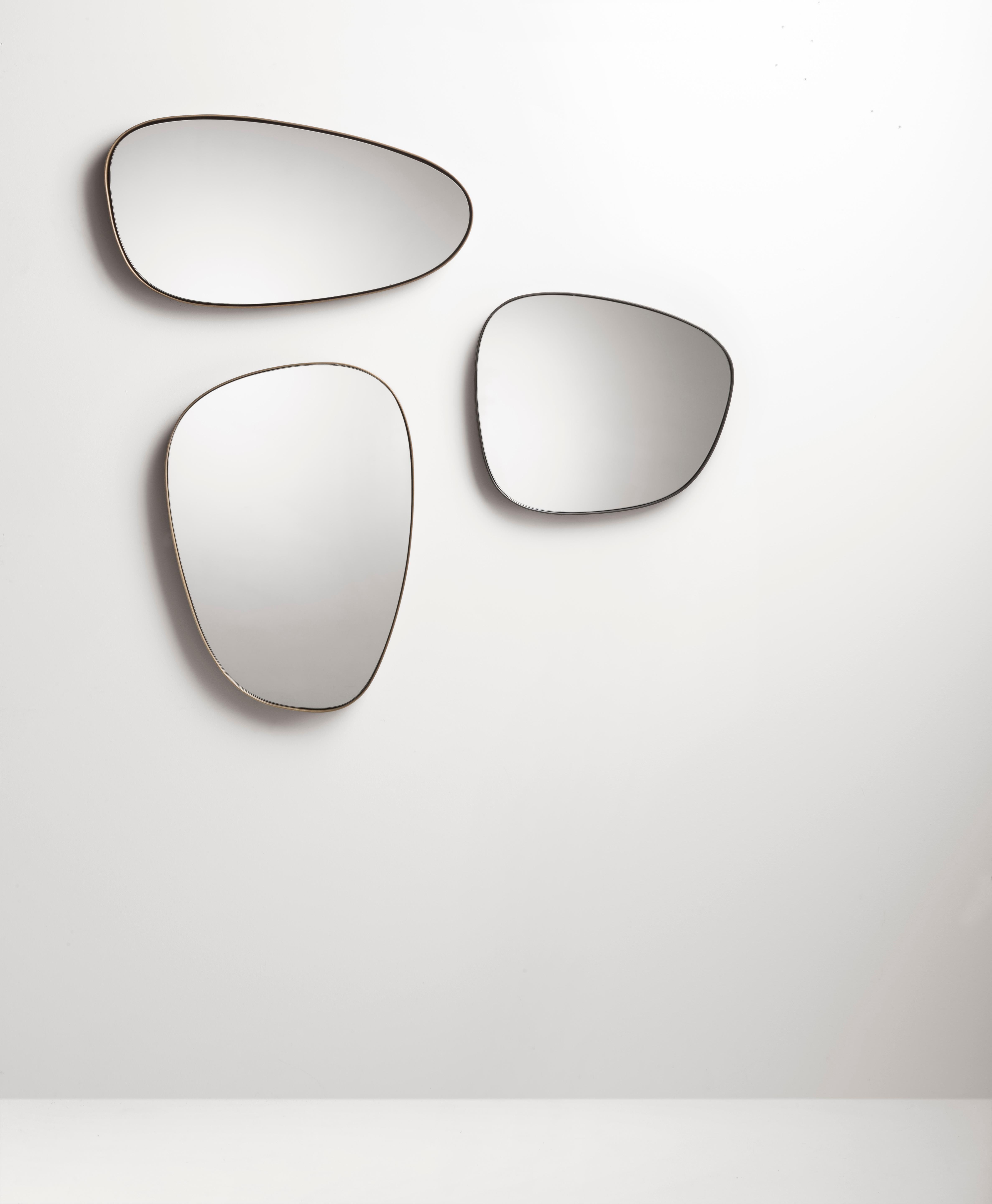 Moderne Miroir DeCastelli Syro 56 avec cadre en acier inoxydable par Emilio Nanni en vente
