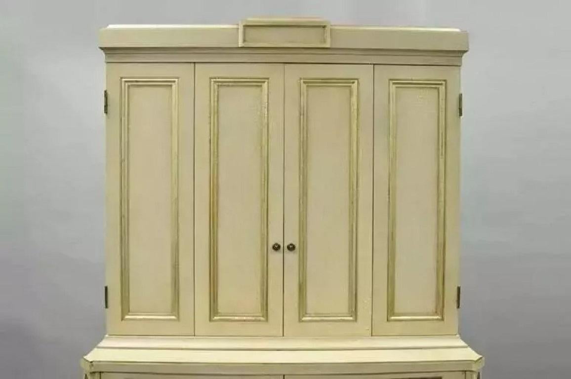 Direttorio Decca - Armadio bar francese neoclassico in stile Luigi XVI, crema e oro (B) in vendita