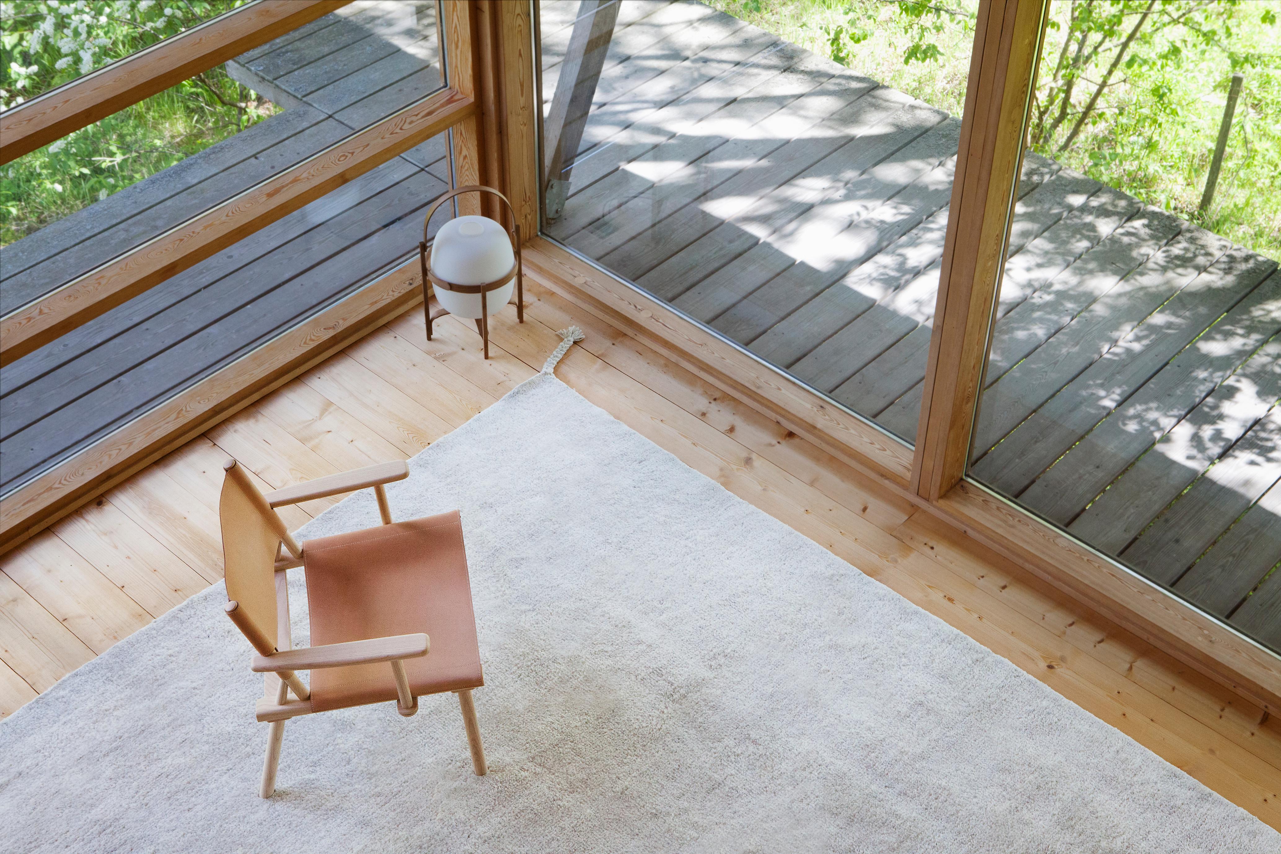 Dezember-Stuhl mit Lederpolsterung von Jasper Morrison & Wataru Kumano (Moderne) im Angebot