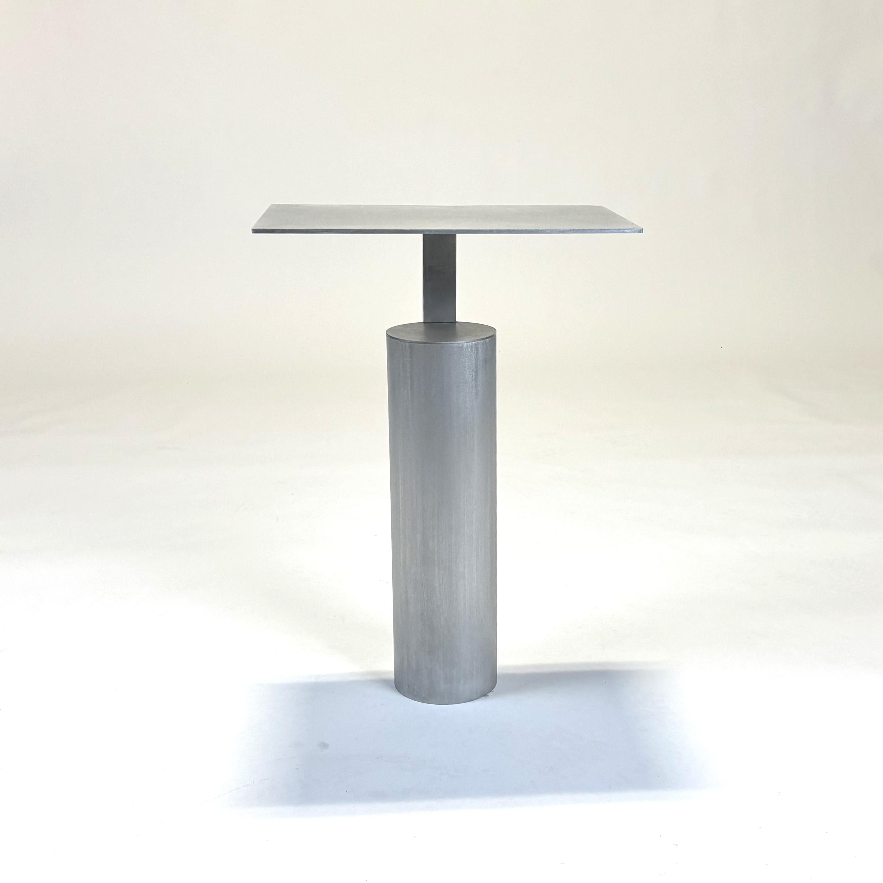 Allemand December Side Table by New Tendency en vente