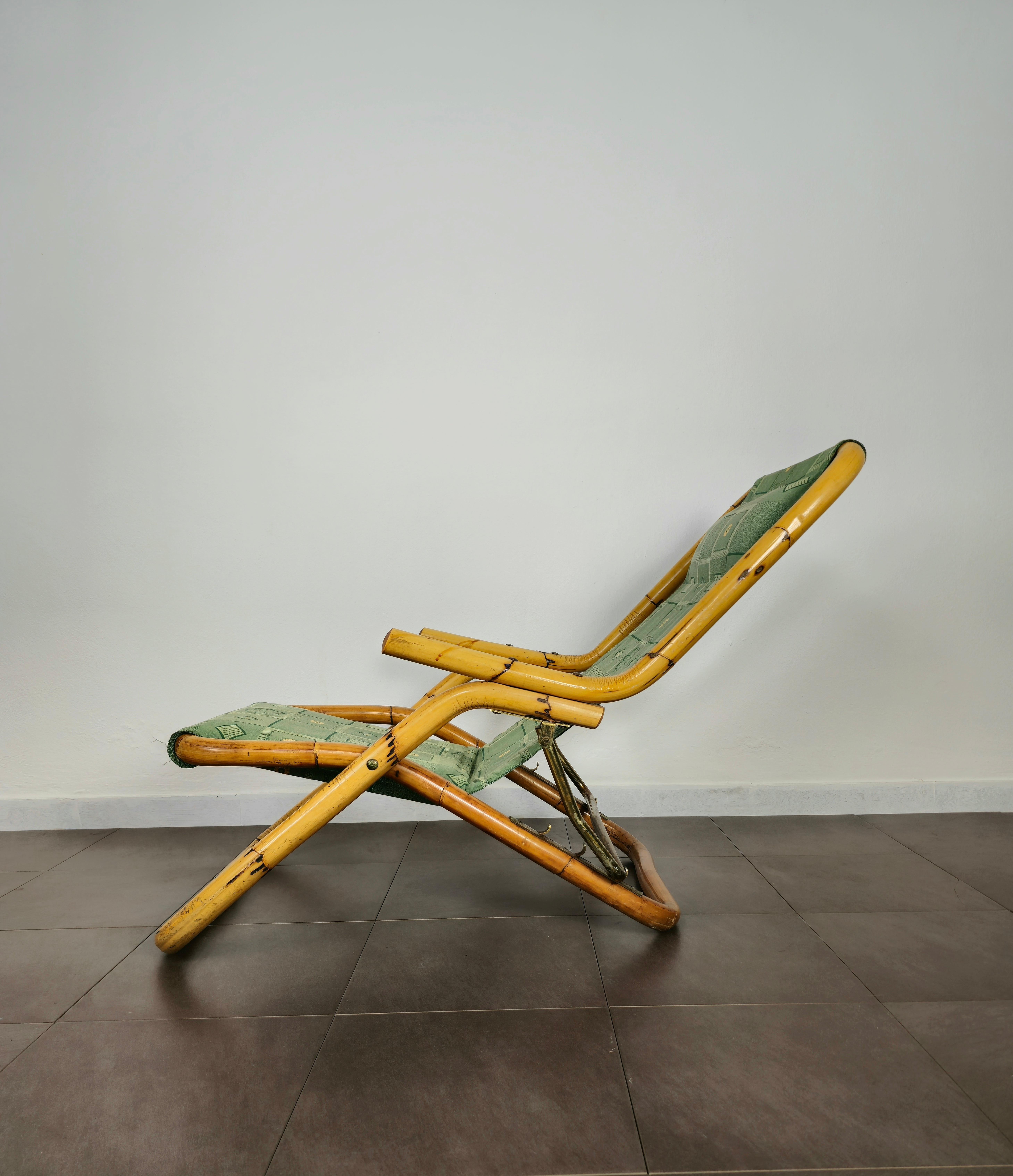 Deck chair produced in Italy in the 70s.
Folding deck chair in bamboo with green patterned upholstered fabric seat. The backrest can be adjusted via 3 levels.



Note: We try to offer our customers an excellent service even in shipments all over the