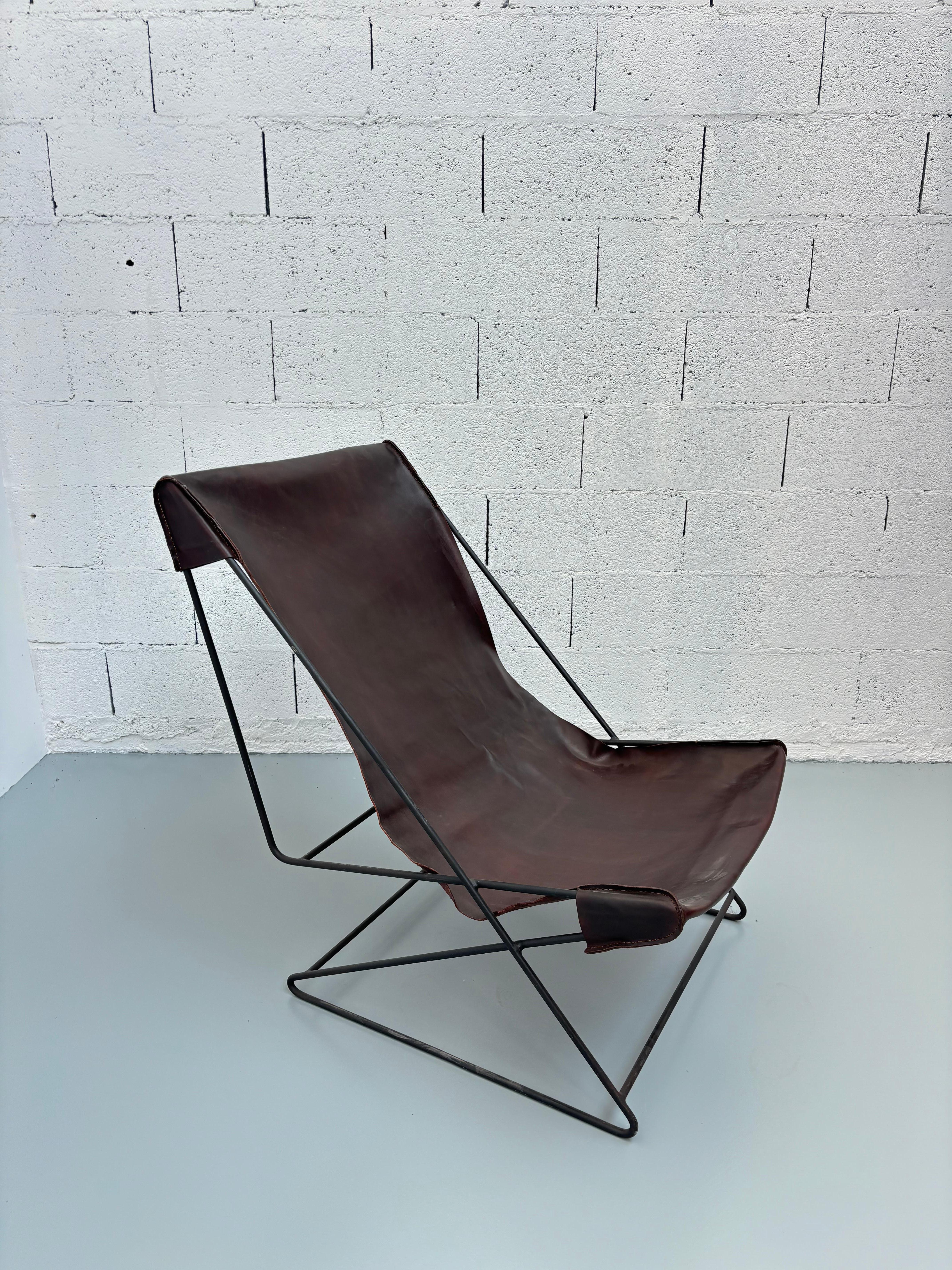 Seltener Sessel von Lina Bo Bardi. Schöne Patina. 