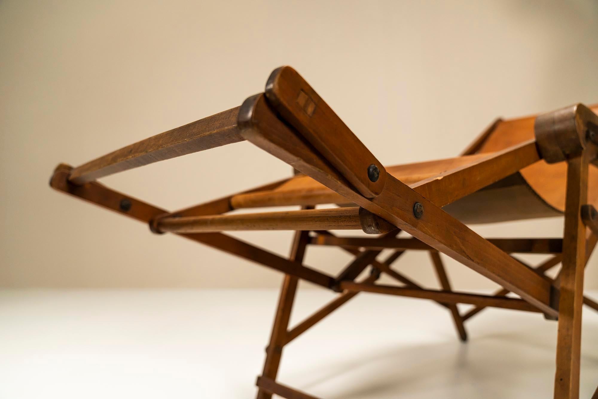 Mid-20th Century Deck lounge Chair in by Fratelli Reguitti X Louis Vuitton, Italy, 1938