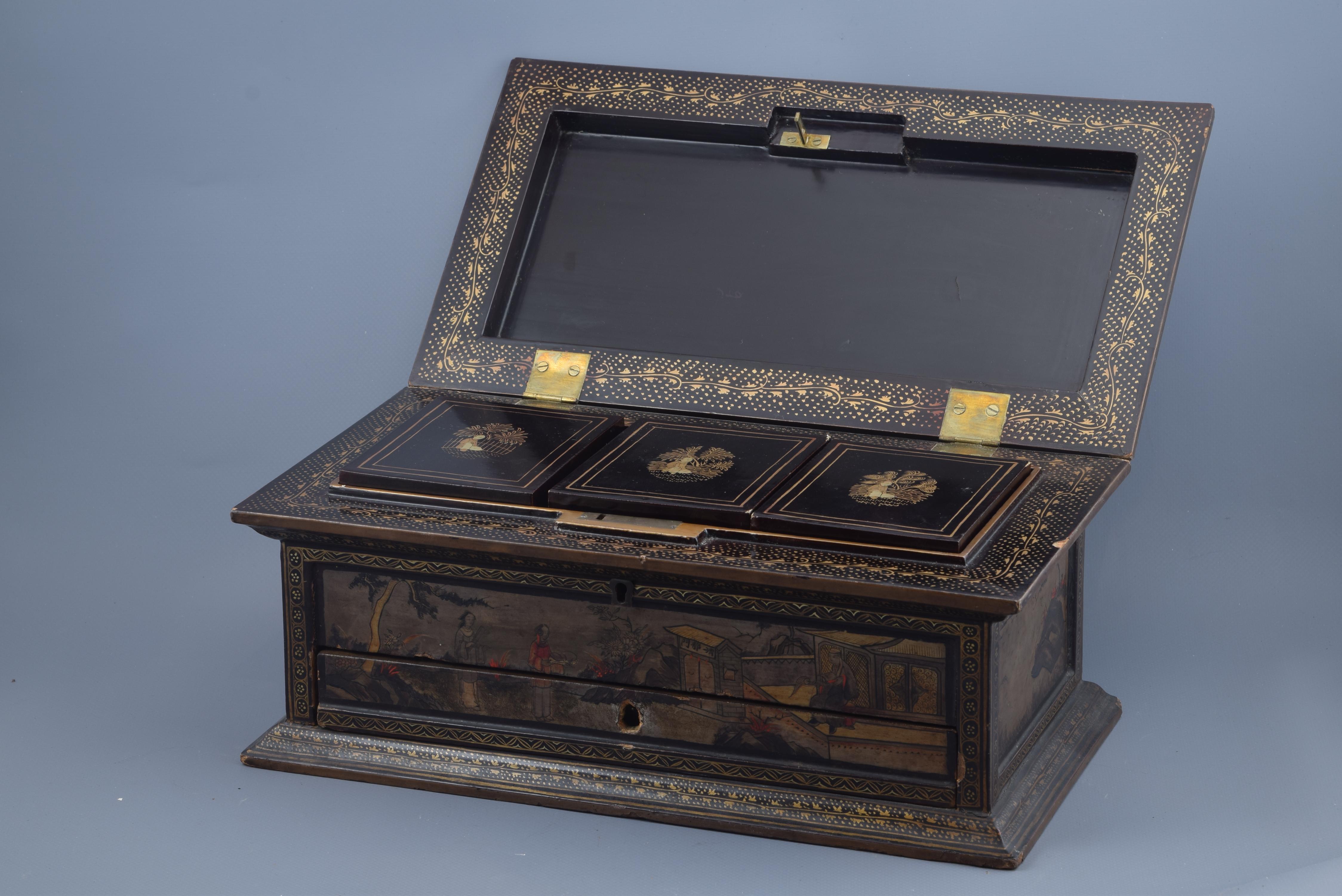 Deck of Cards Box, Lacquer, Wood, 19th Century In Good Condition In Madrid, ES