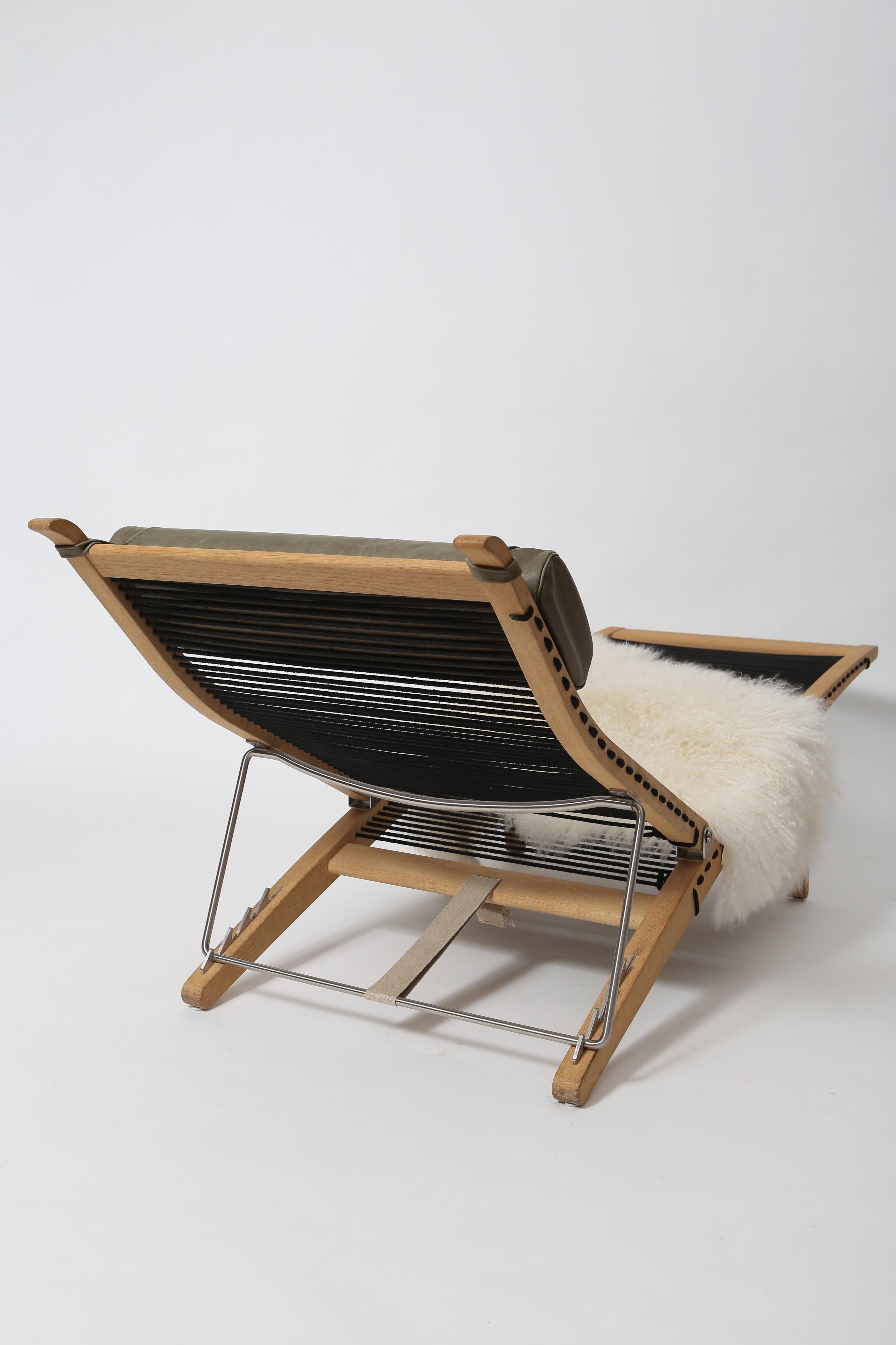 Contemporary Deckchair in Oak by Hans J. Wegner PP 524 For Sale