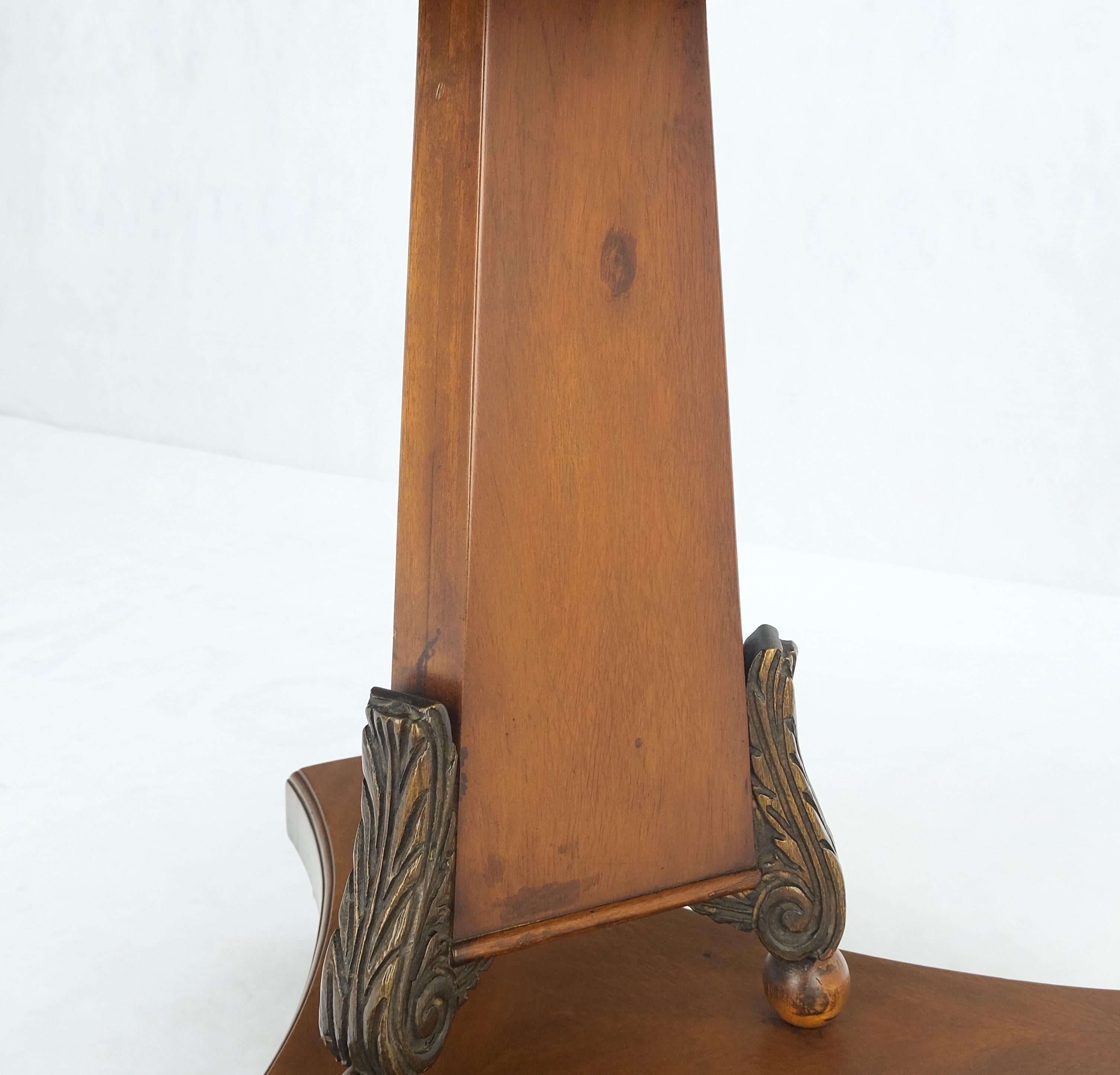 Runder Gueridon-Tisch aus Mahagoni mit Perlmutt-Intarsien im Deko-Stil, MINT im Angebot 1