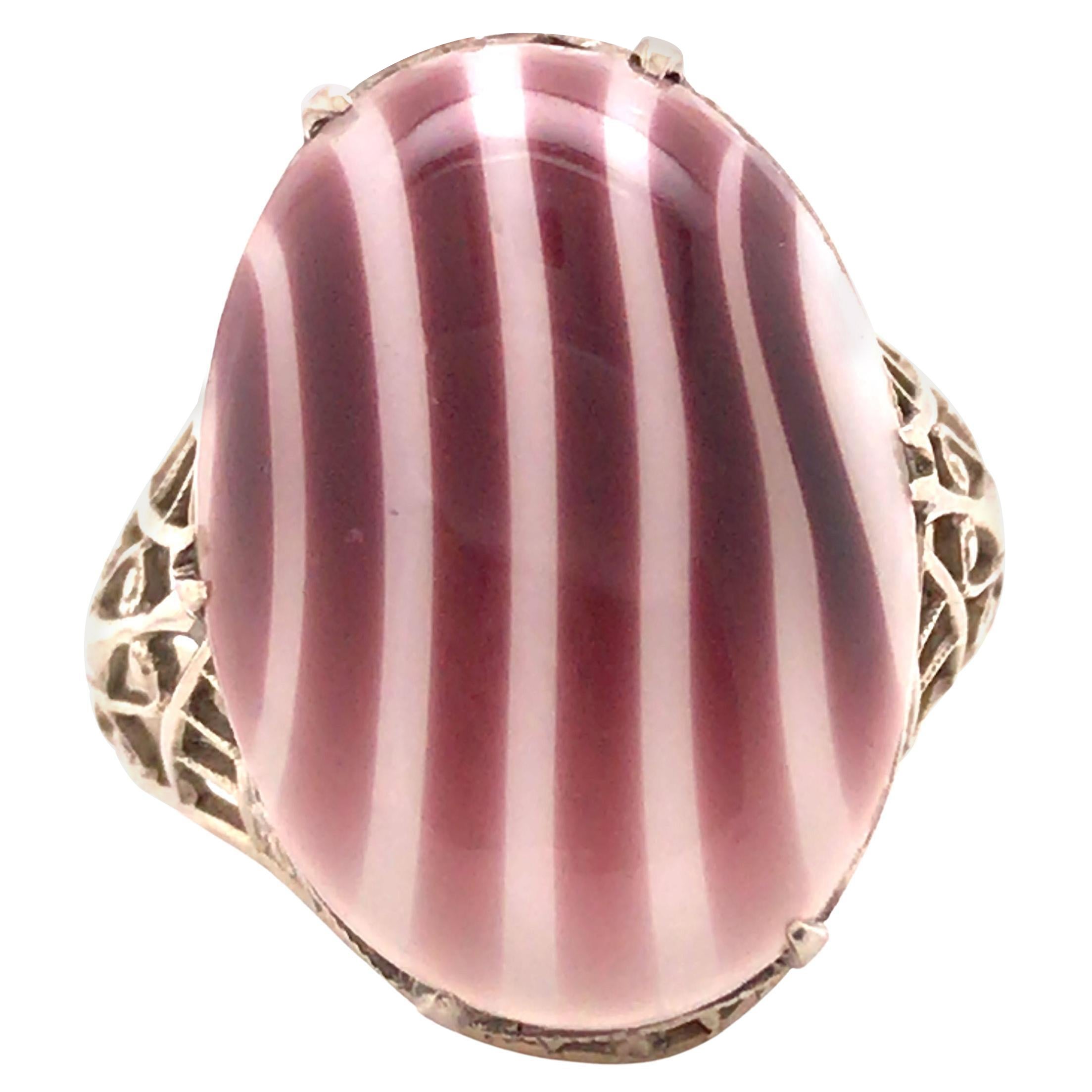 Deco Bastón de caramelo Anillo de cóctel de vidrio artístico Belais Bros 14k Original 1920s Antiguo en venta
