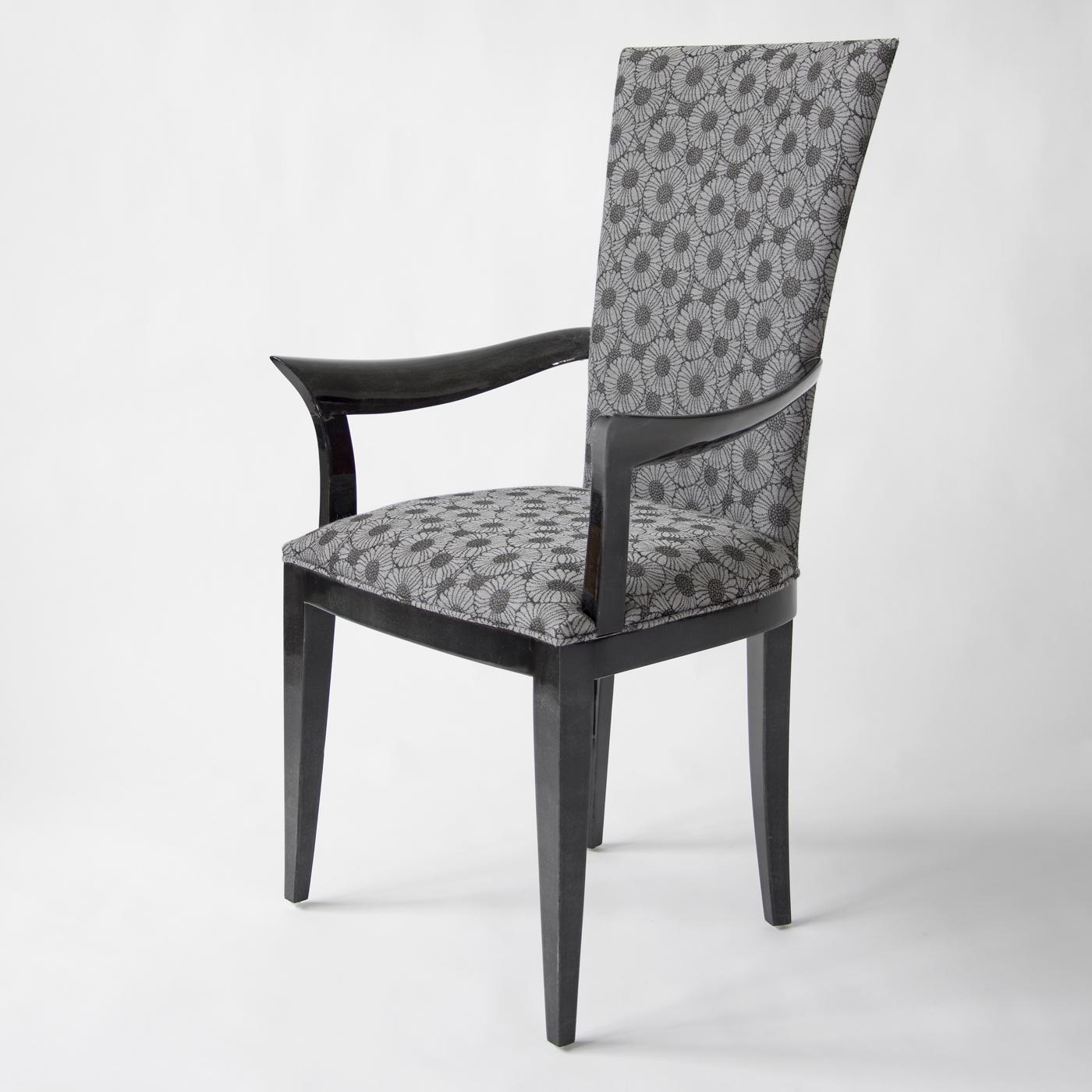 Modern Deco Chair with Armrests