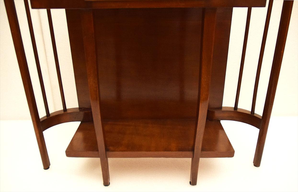 Mid-20th Century Deco Coffee Table in Curved Walnut Wood, 1940 For Sale