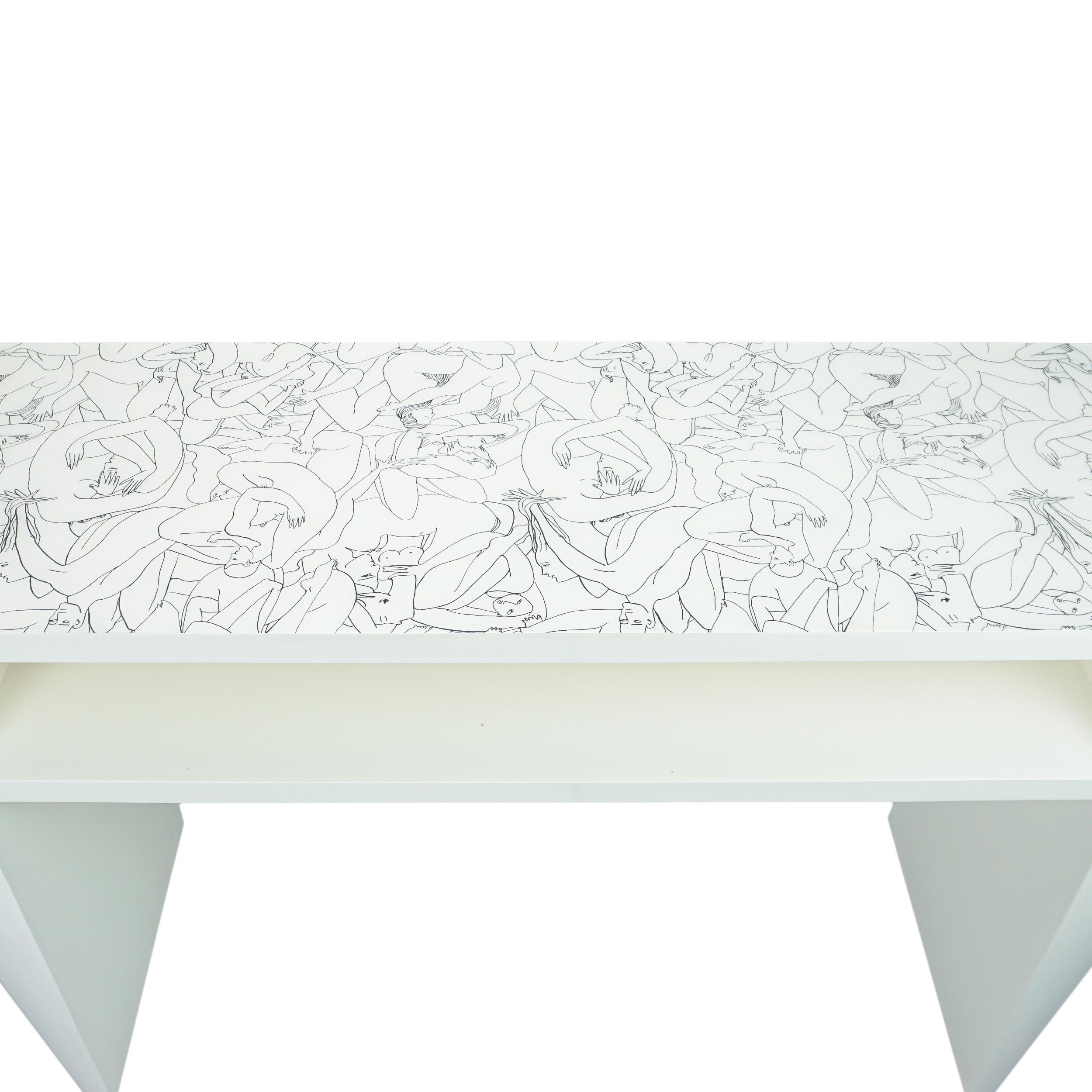 Deco Console Table with Naughty Pierre Frey Pattern on Top For Sale 2