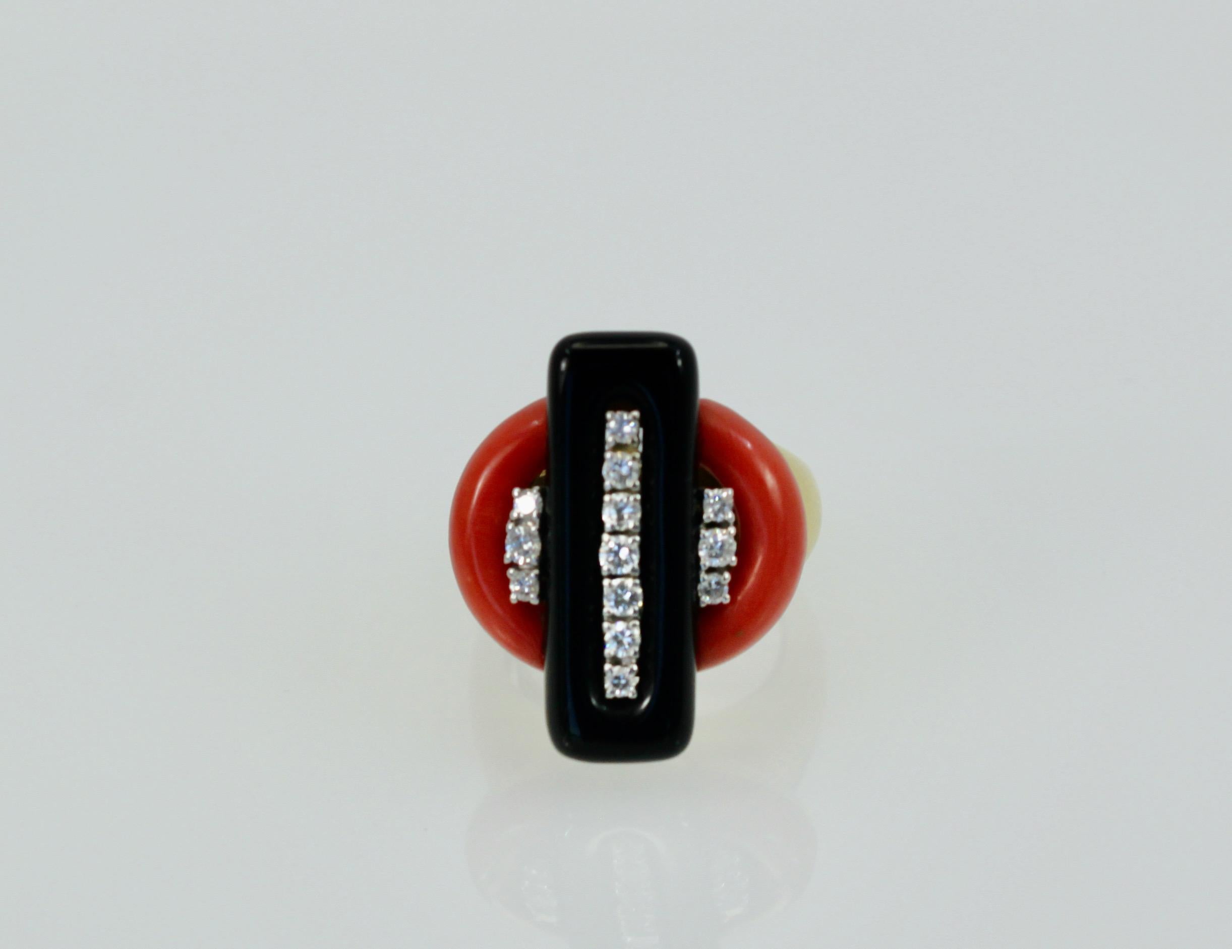 Deco Coral Onyx Diamond Ring 18K For Sale 1