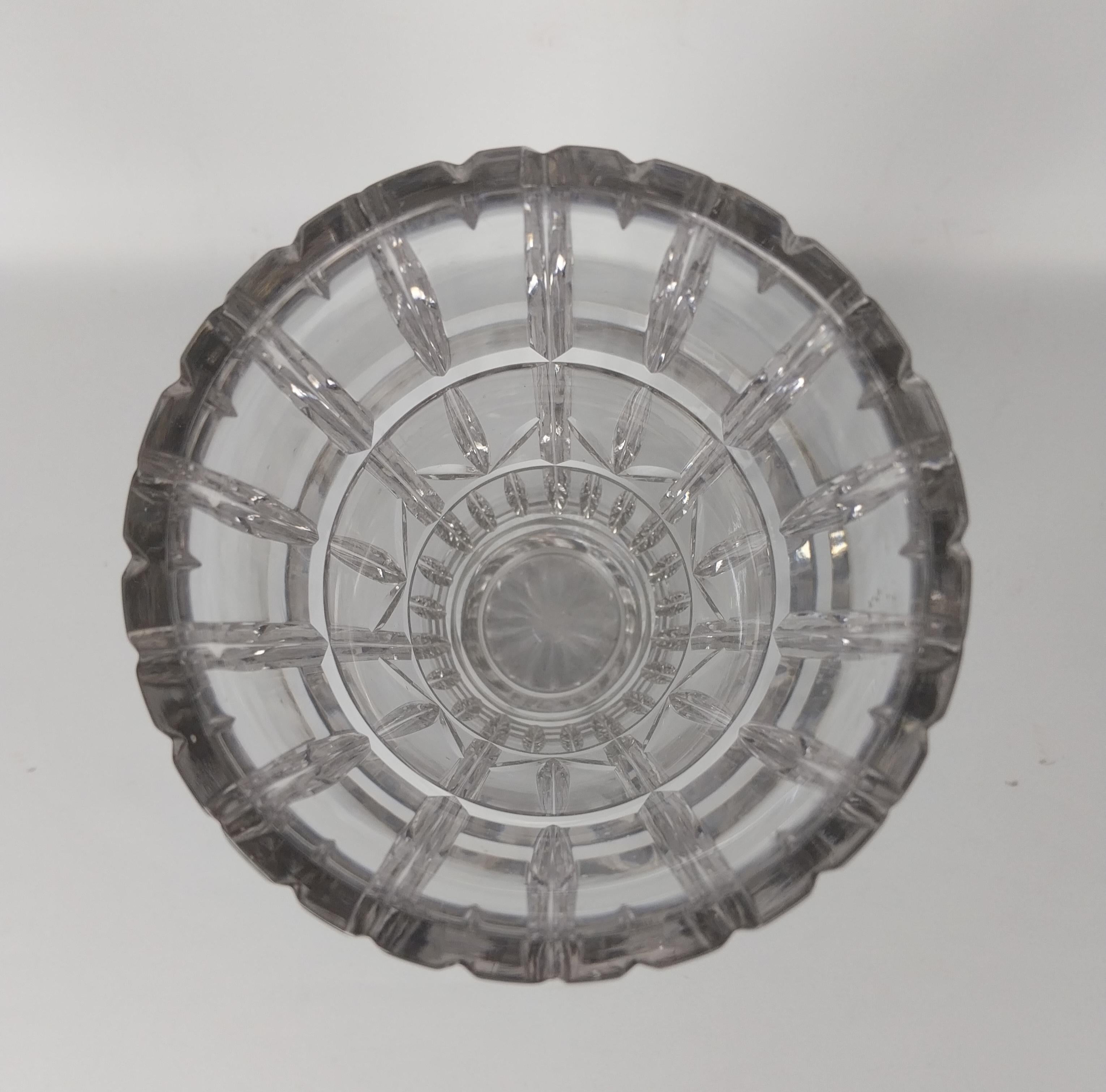 Deco Crystal Vase by Walsh England In Fair Condition For Sale In Staffordshire, GB
