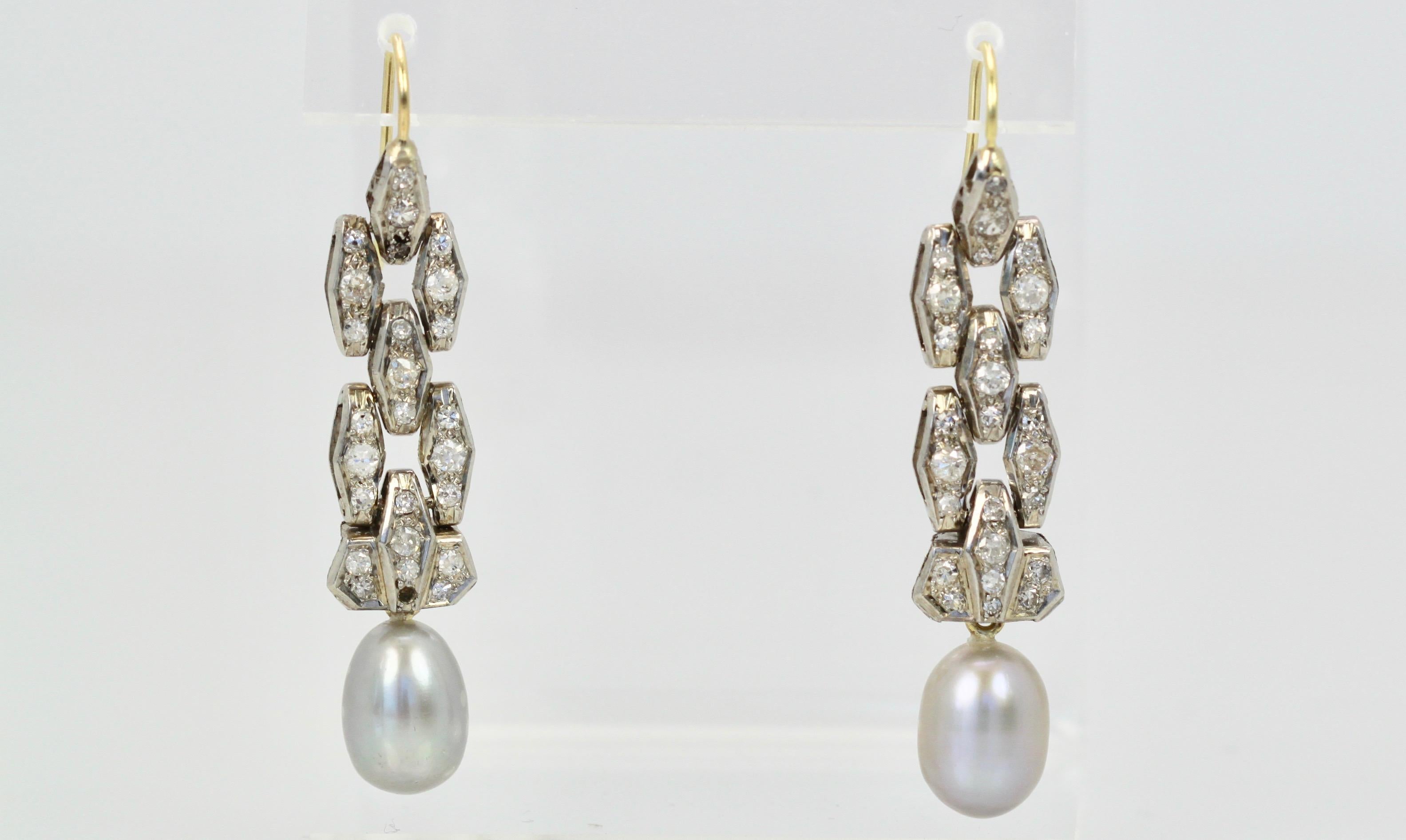 Art Deco Diamant-Perlen-Tropfen-Ohrringe aus Platin und 14 Karat Gold 4