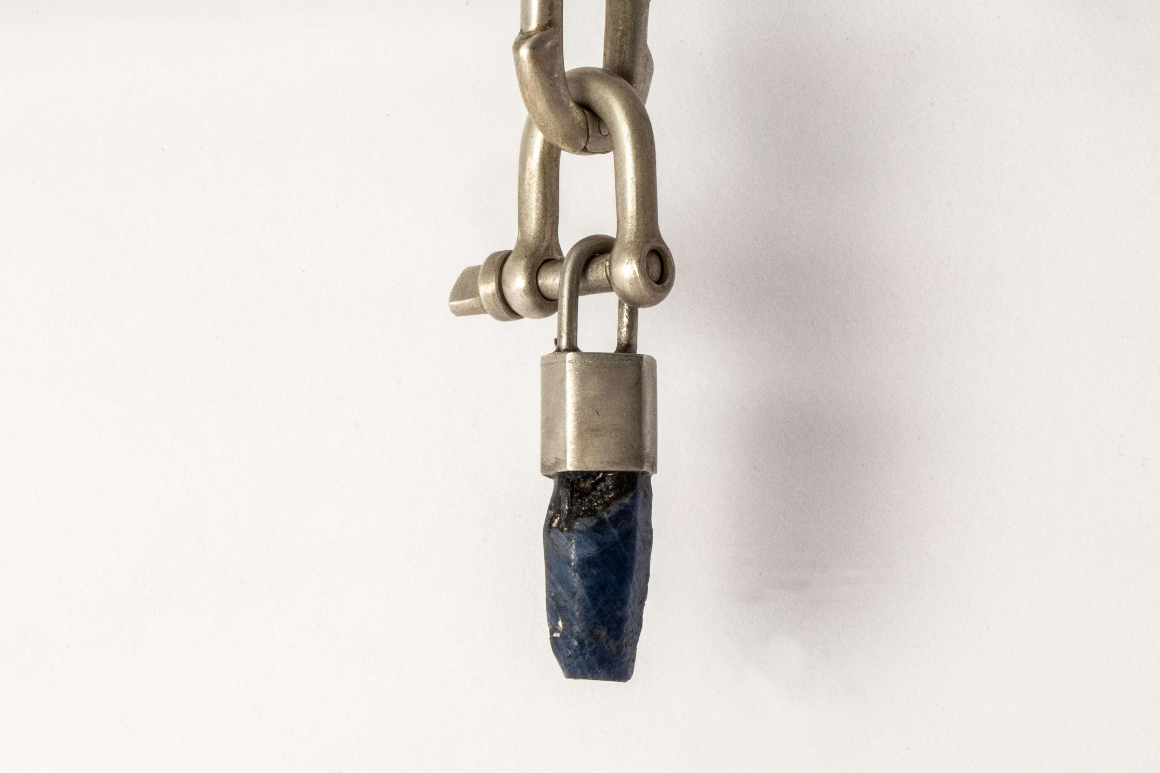 Deco Earring (Extra Small Link, Mini Talisman Charm Var., Blue Sapphire, DA+SAP) For Sale 1