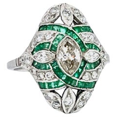 Vintage Deco Emerald Diamond Shuttle Ring 18K
