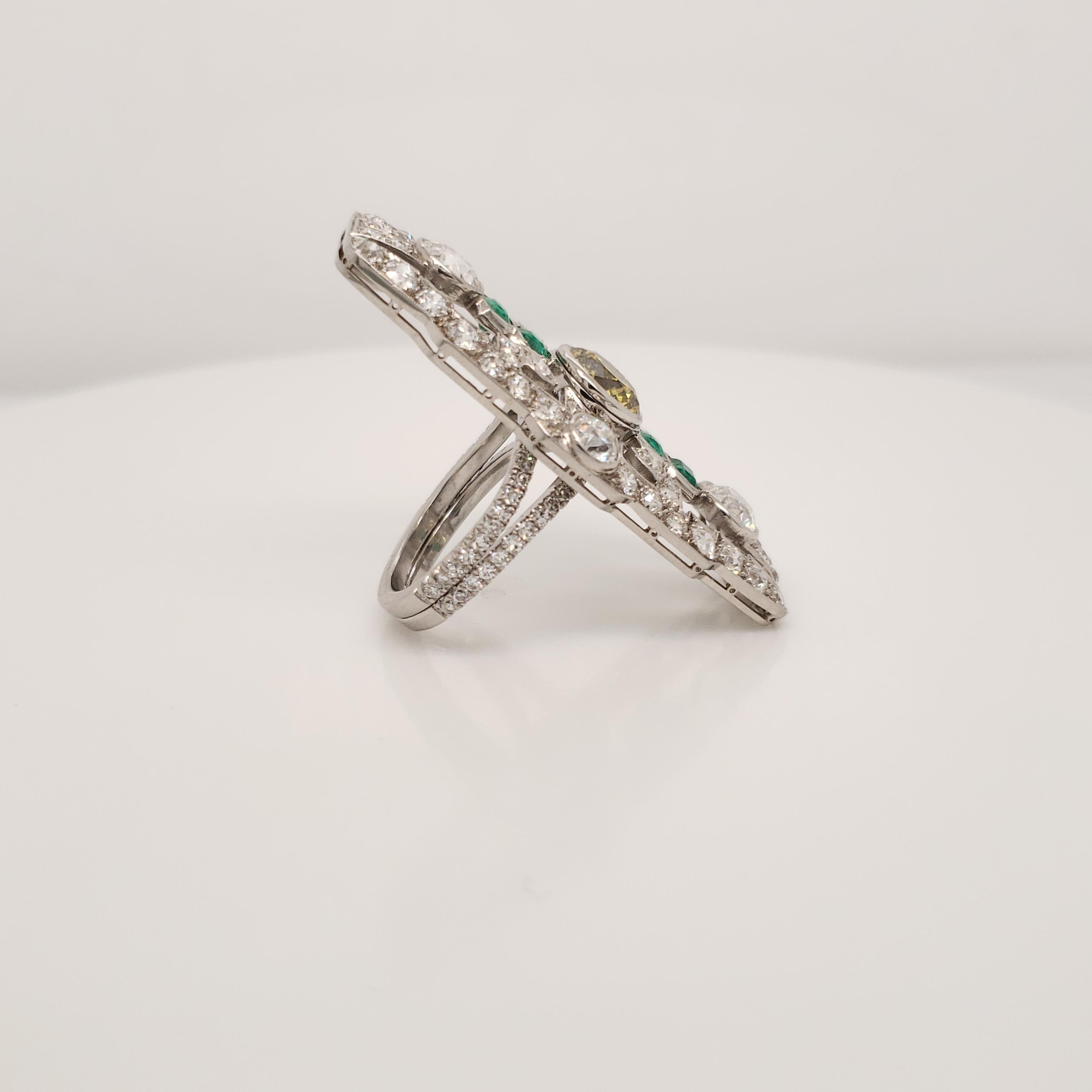 Art Deco Deco Fancy Deep Greenish Yellow Diamond and Emerald Cocktail Ring For Sale