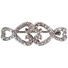 Spilla con diamante orizzontale di ispirazione Deco