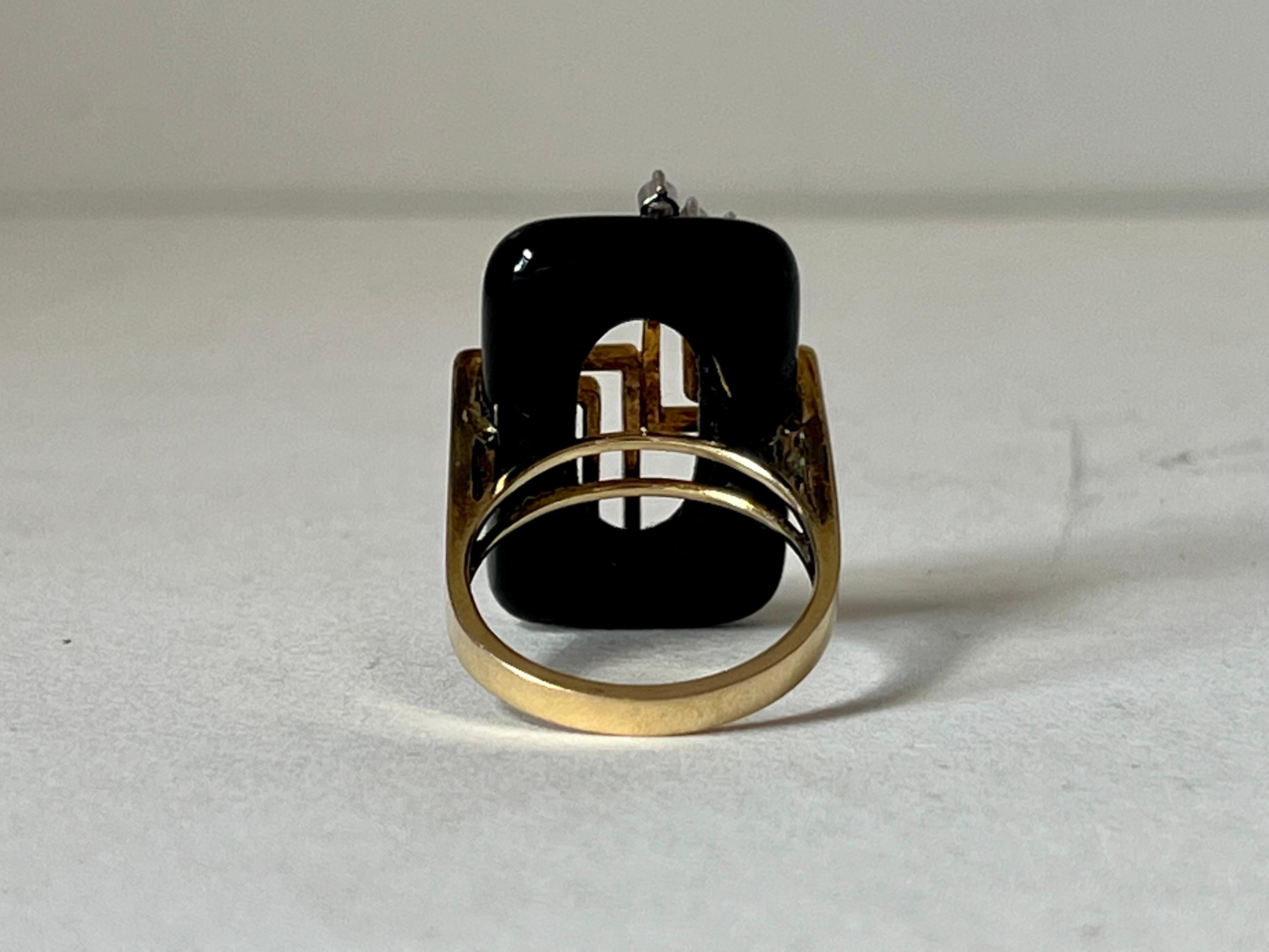 Deco Inspired Onyx and Diamond ring In Good Condition For Sale In North Miami, FL