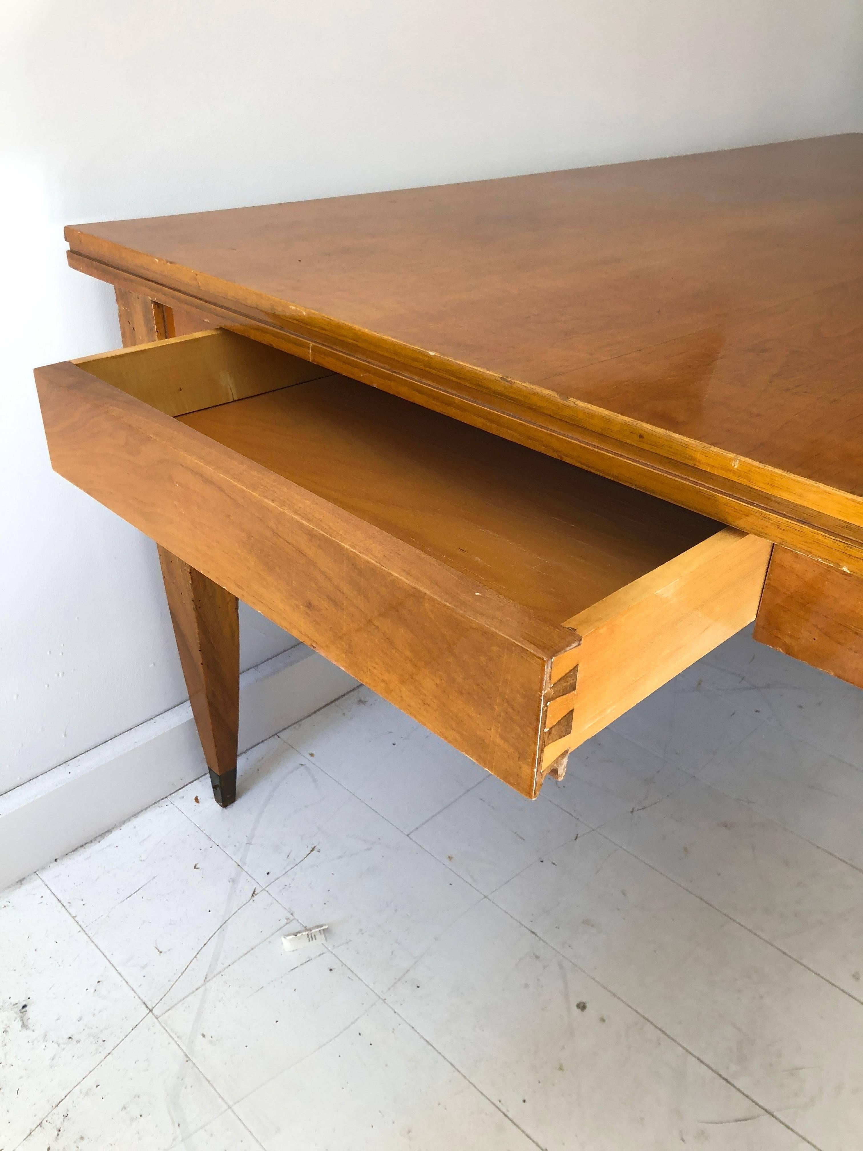 Mid-Century Modern Gio Ponti Style Modern Italian Library or Dining Table For Sale