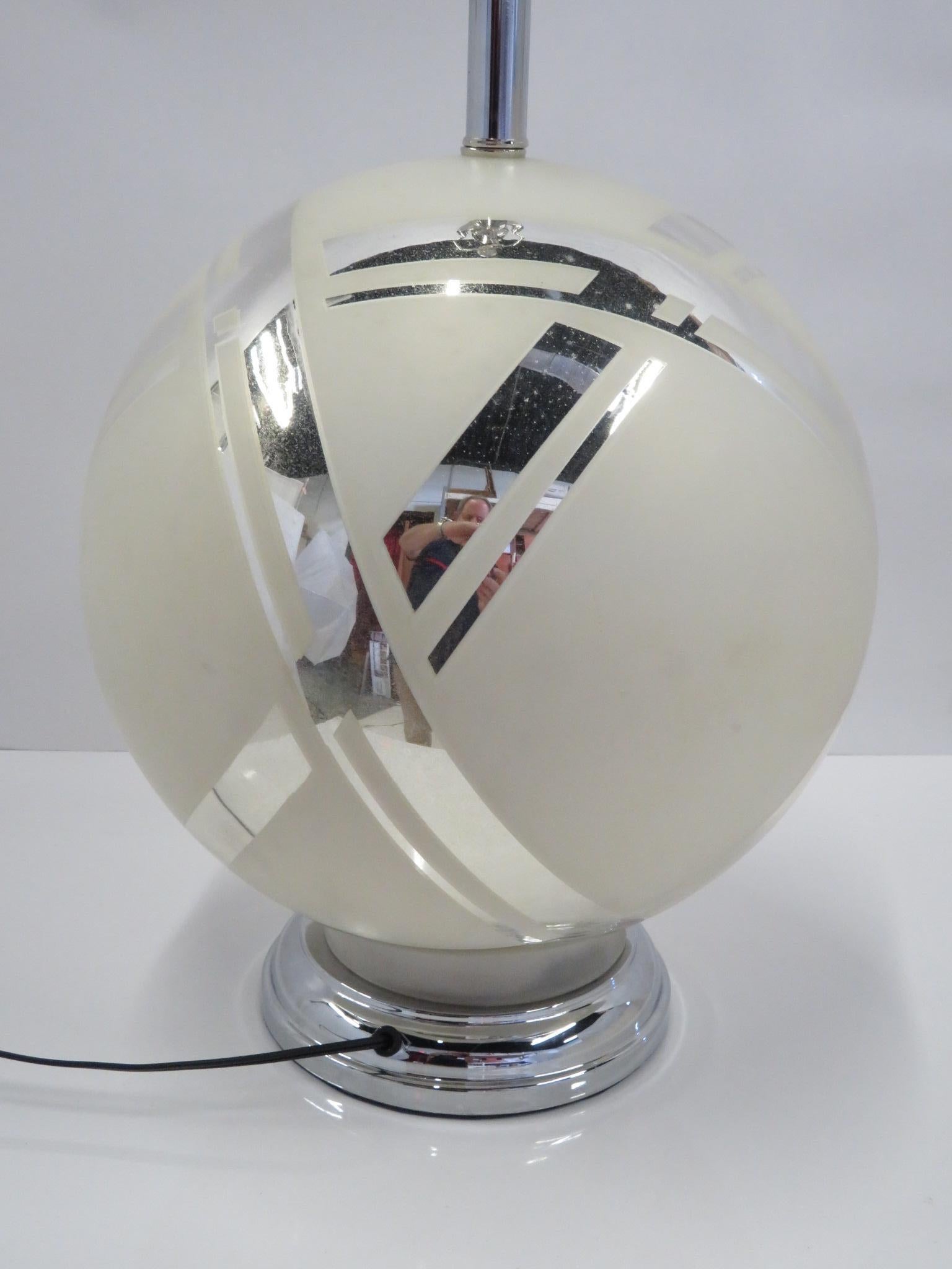 Deco Modern Round Mirrored Glass Table Lamp 1970s 5
