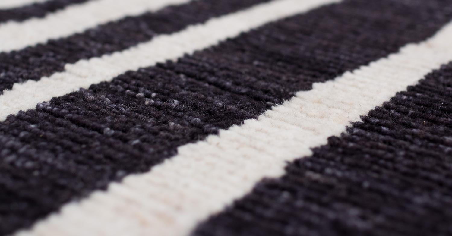 Tappeto d'artista Deco Polygon by Carini Carpets x Michelle Weinberg in lana ritagliata in vendita 3