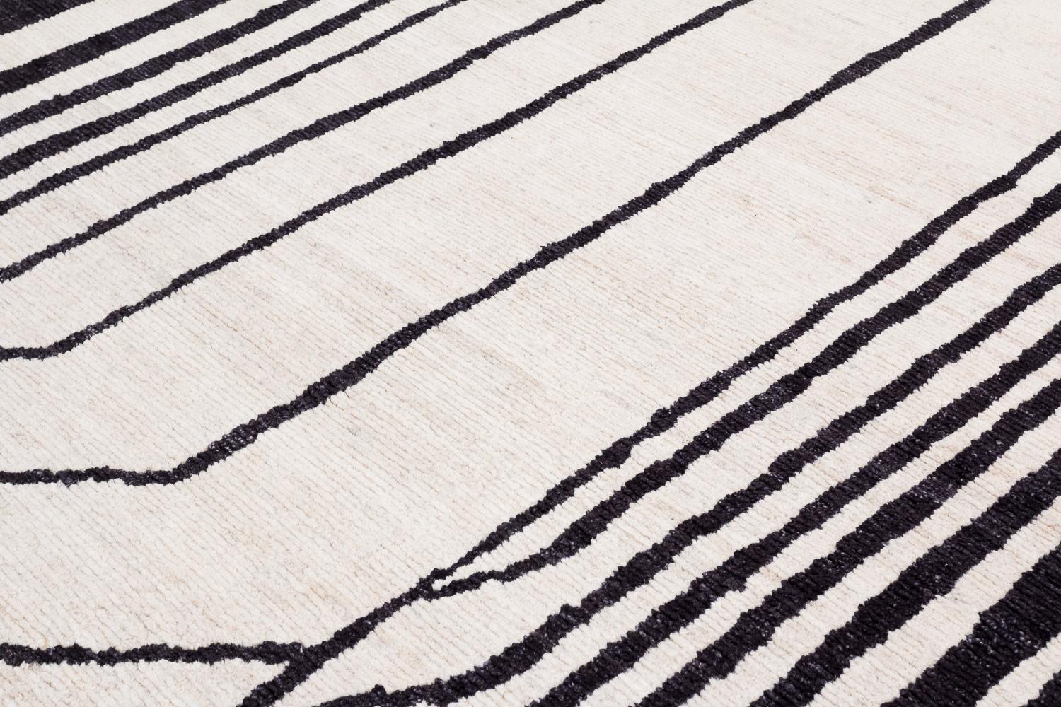 Lana Tappeto d'artista Deco Polygon by Carini Carpets x Michelle Weinberg in lana ritagliata in vendita