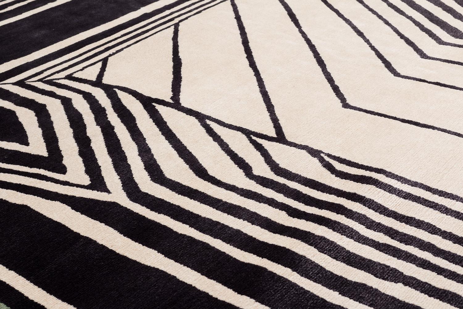 XXI secolo e contemporaneo Tappeto di lusso in lana e seta Deco Polygon by Carini Carpets x Michelle Weinberg in vendita