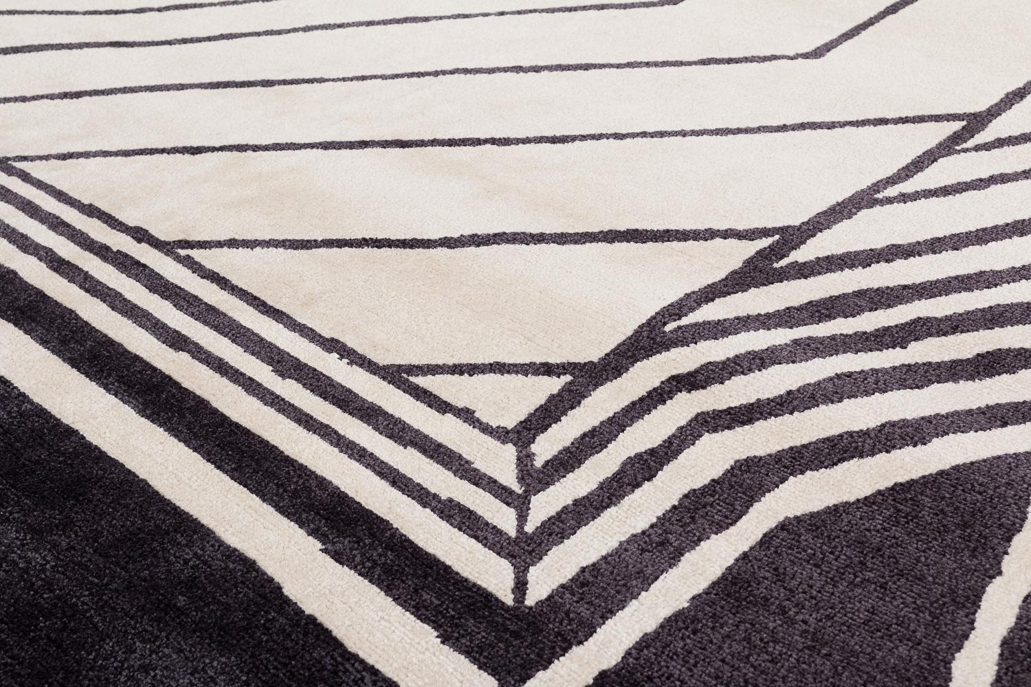 Lana Tappeto di lusso in lana e seta Deco Polygon by Carini Carpets x Michelle Weinberg in vendita