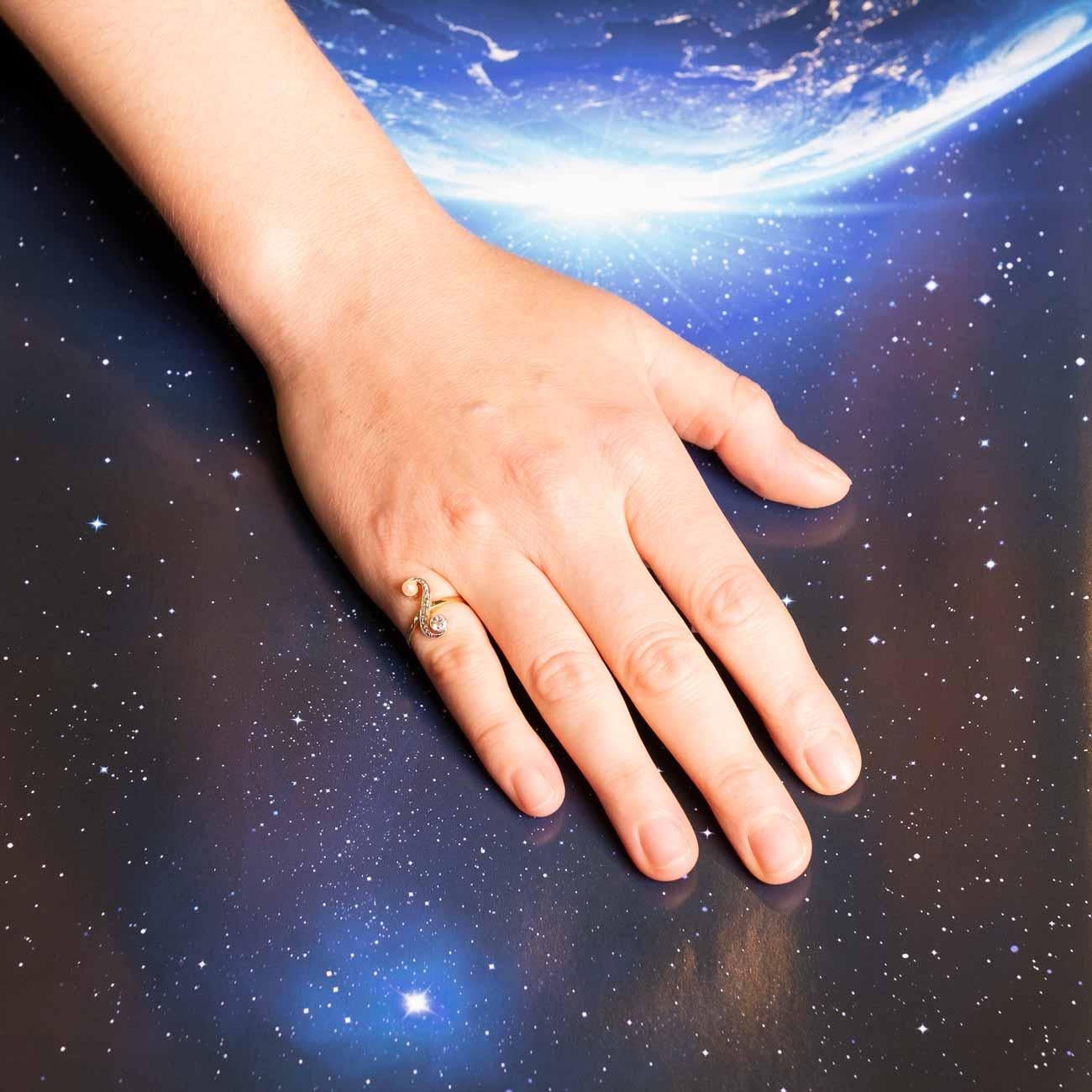 Art Déco Anello Deco con diamanti e perle in vendita