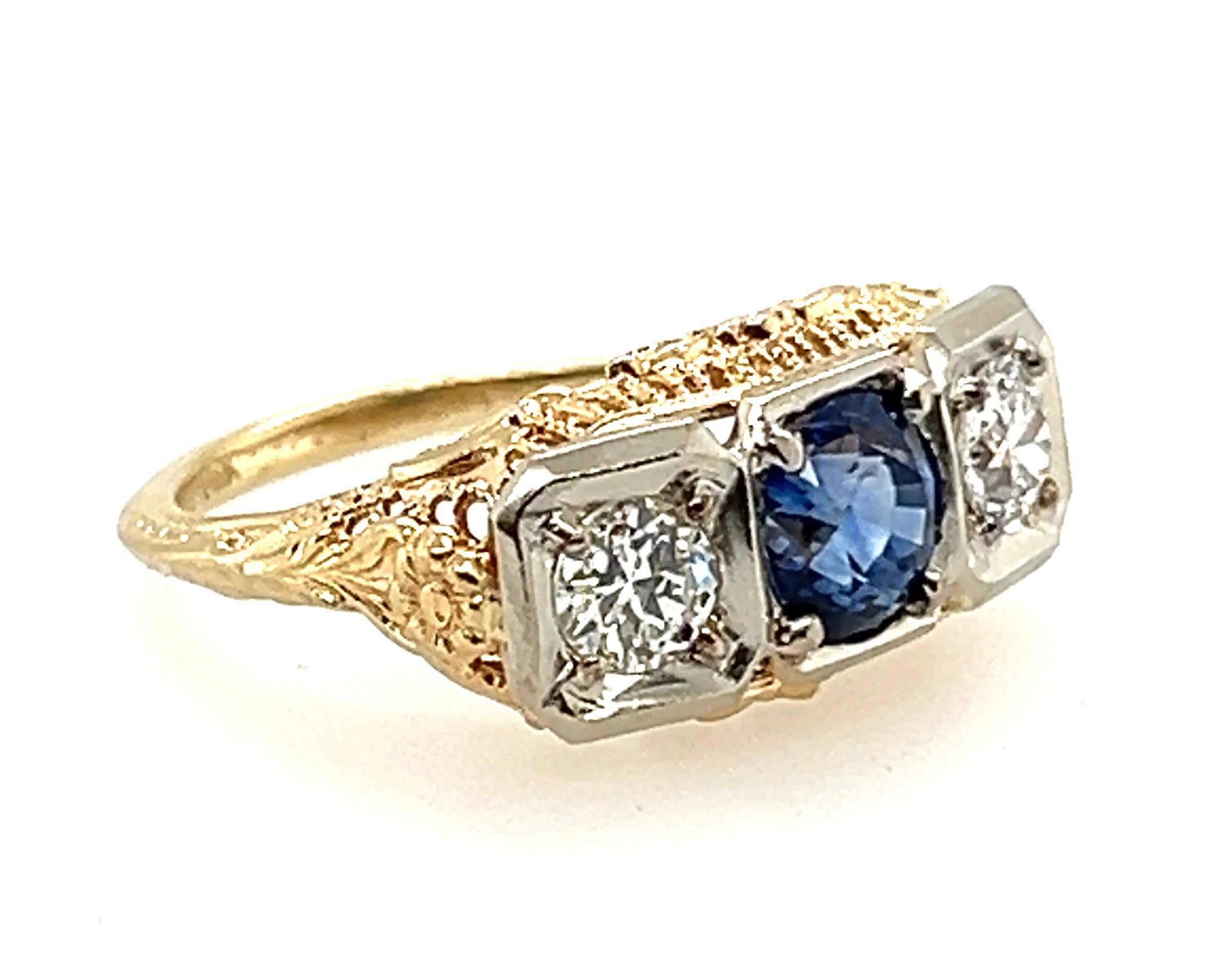 Deco Sapphire 3 Stone Diamond Sri Lanka Sapphire Ring 2.10ct GIA 1930s NOS 18K For Sale 1