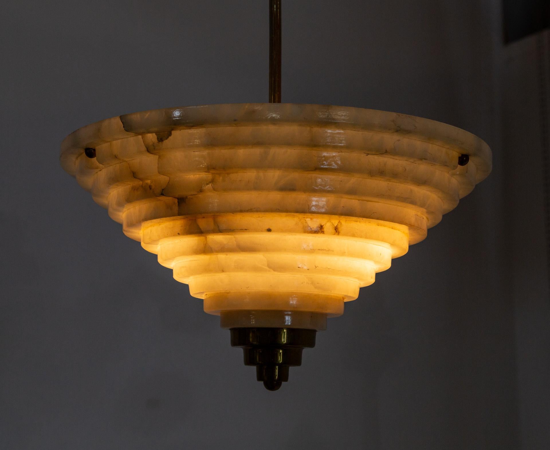 Deco Stepped Alabaster Pendant Light w/ Brass Finial In Good Condition For Sale In San Francisco, CA