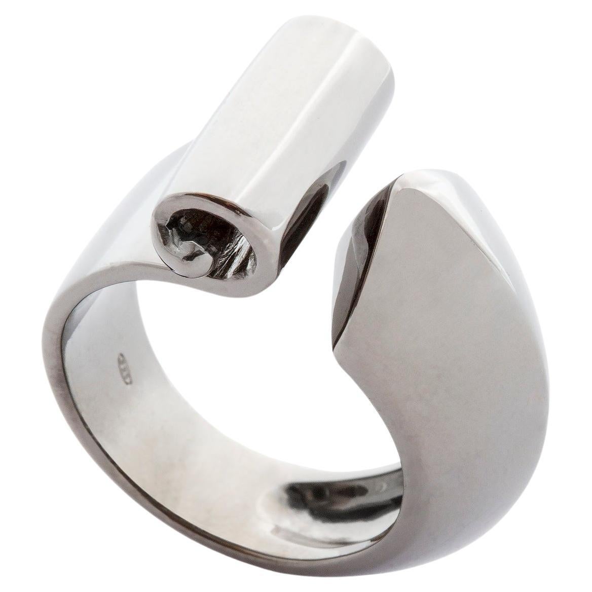 Bague unisexe de style déco en or blanc 18 carats
