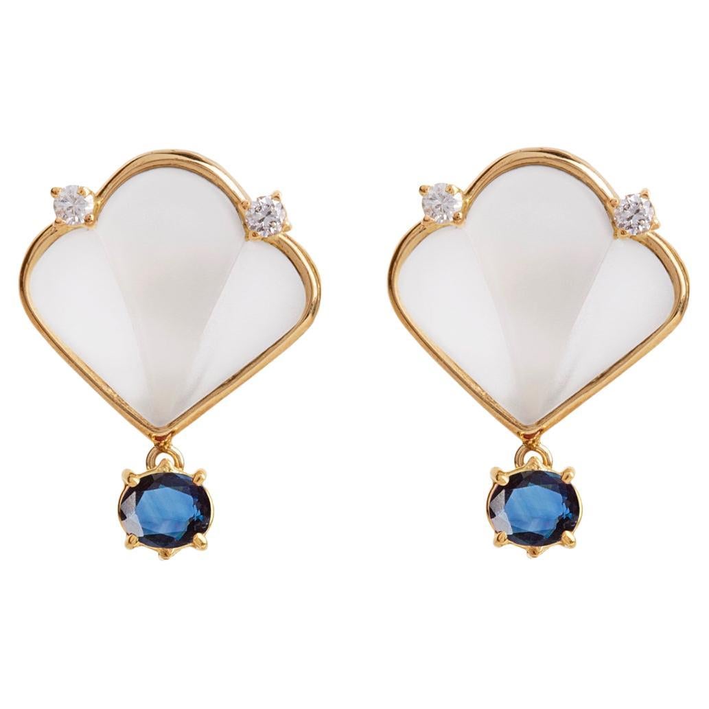 Deco Style 1.80 Carats Sapphires Diamonds 18K Yellow Gold Timeless Stud Earrings For Sale