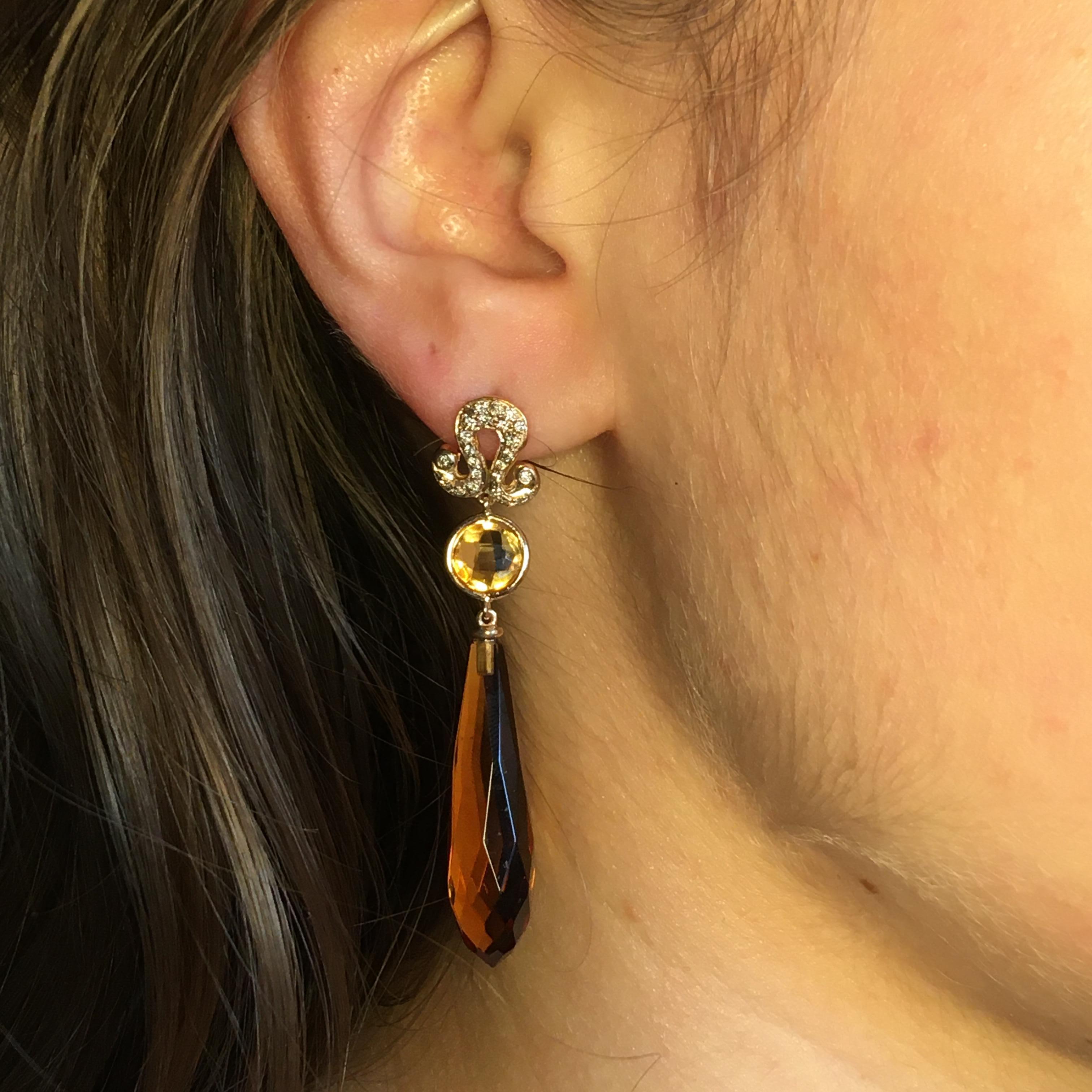 Brilliant Cut Citrine 0.20 Karat Diamonds 18K Gold Honey Color Deco Style Dangle Earrings For Sale