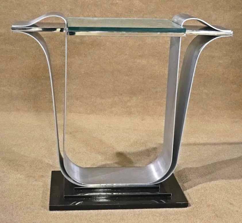 Metal and glass console table with attractive Art Deco style.
Please confirm location.