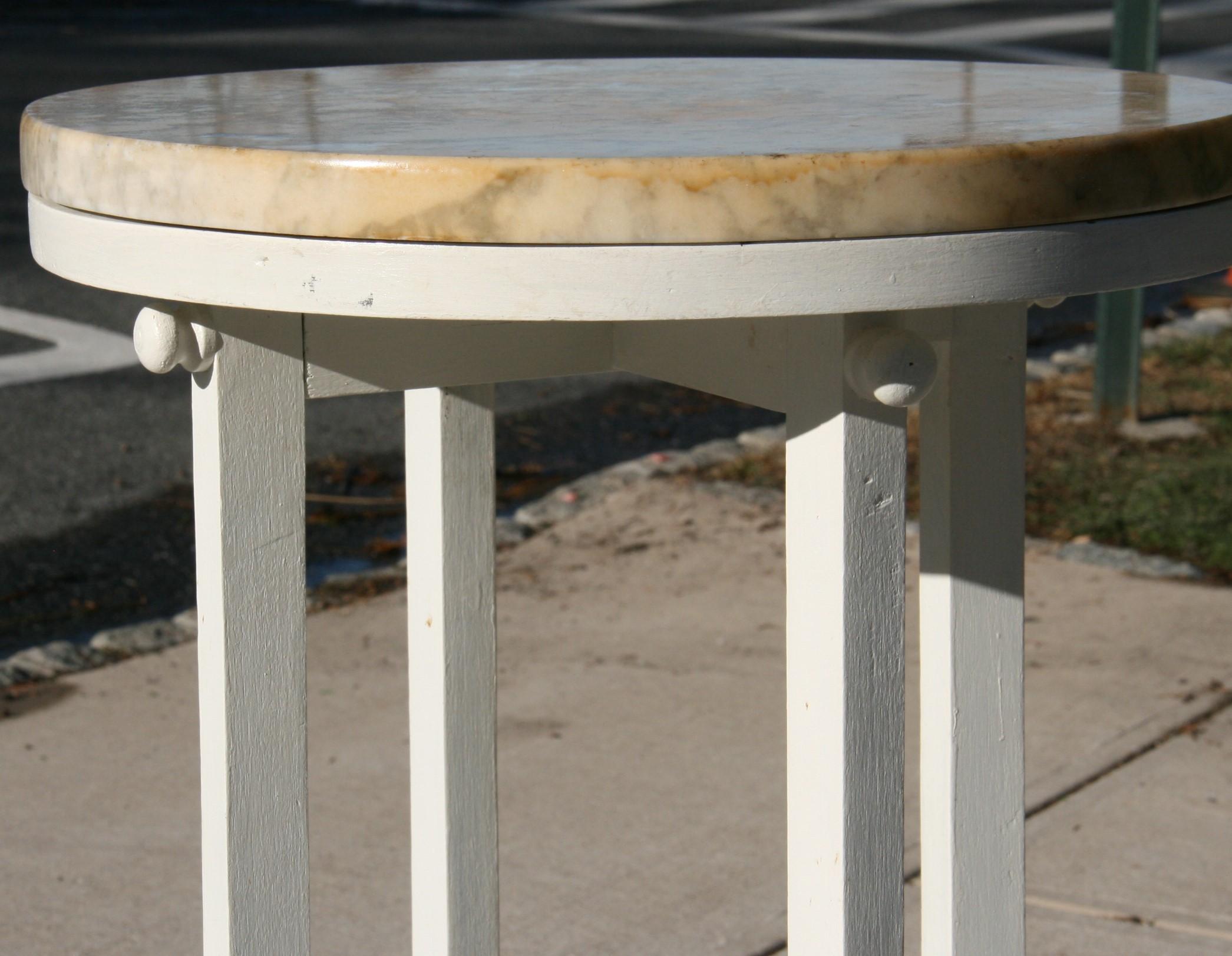 Deco Style Marble-Top Wood Plant Stand/Drink Table In Good Condition In Douglas Manor, NY