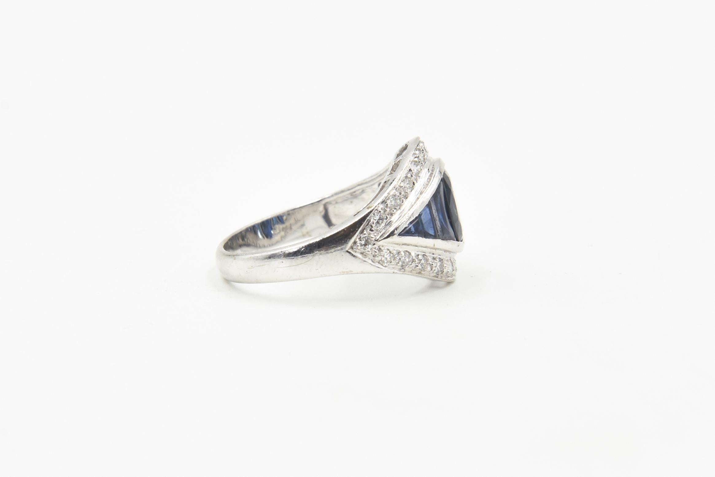 Deco Style Sapphire and Diamond White Gold Ring For Sale 5