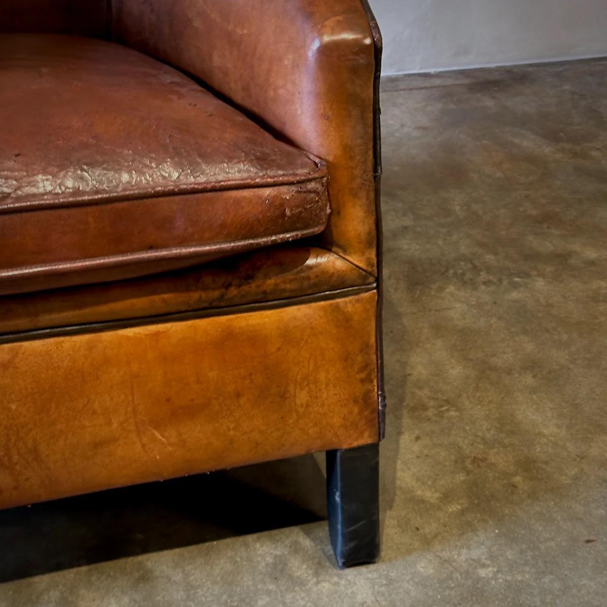 Deco Style Sheepskin Leather Arm Chair For Sale 2